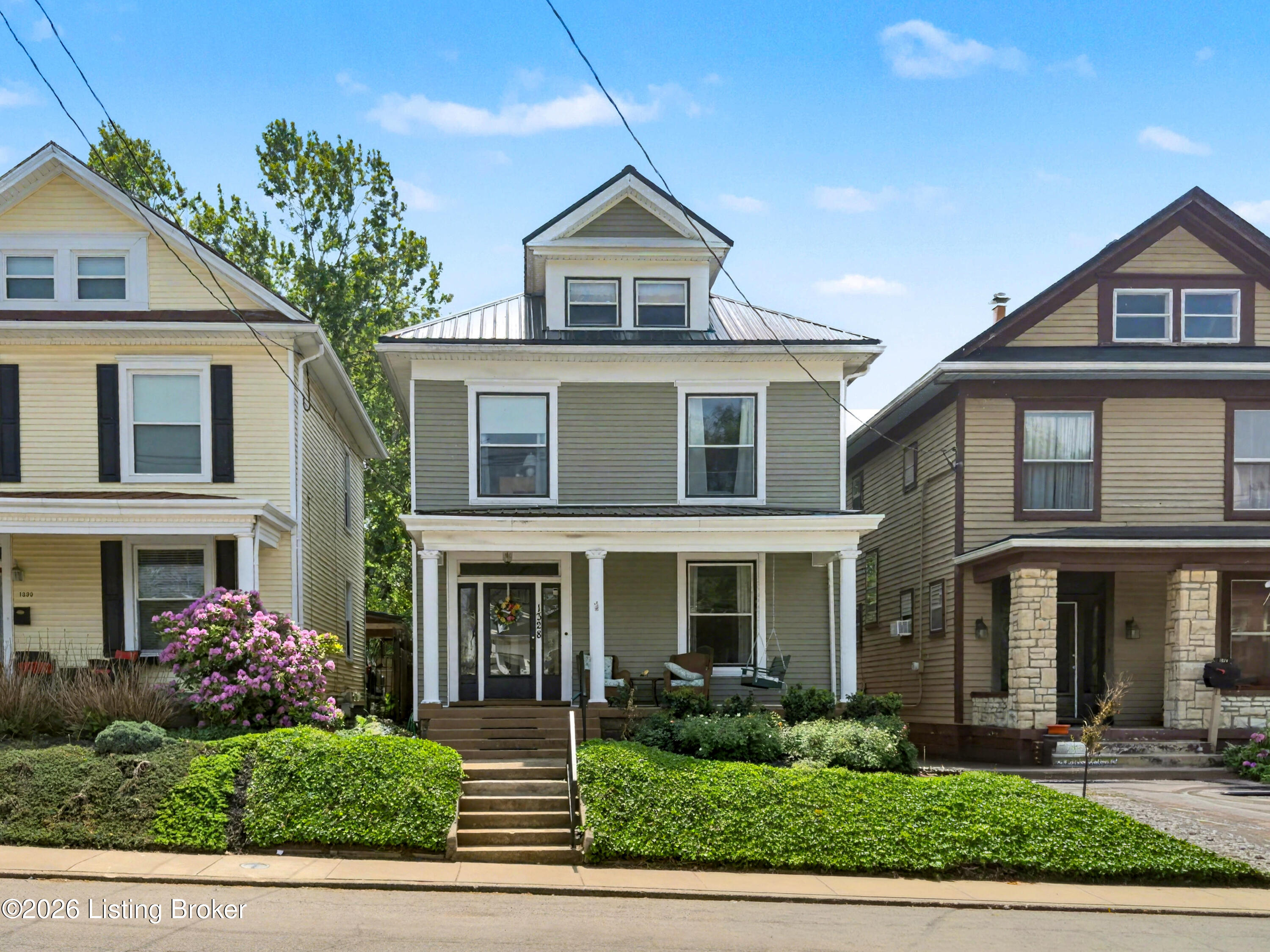 1328 Winter Ave