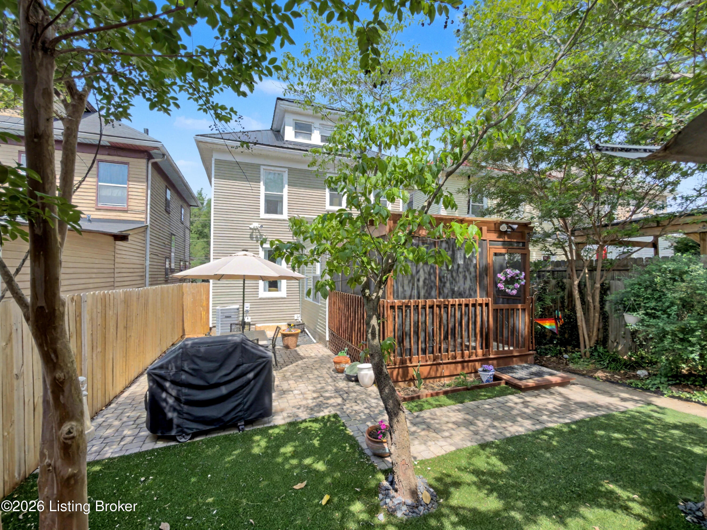 1328 Winter Ave