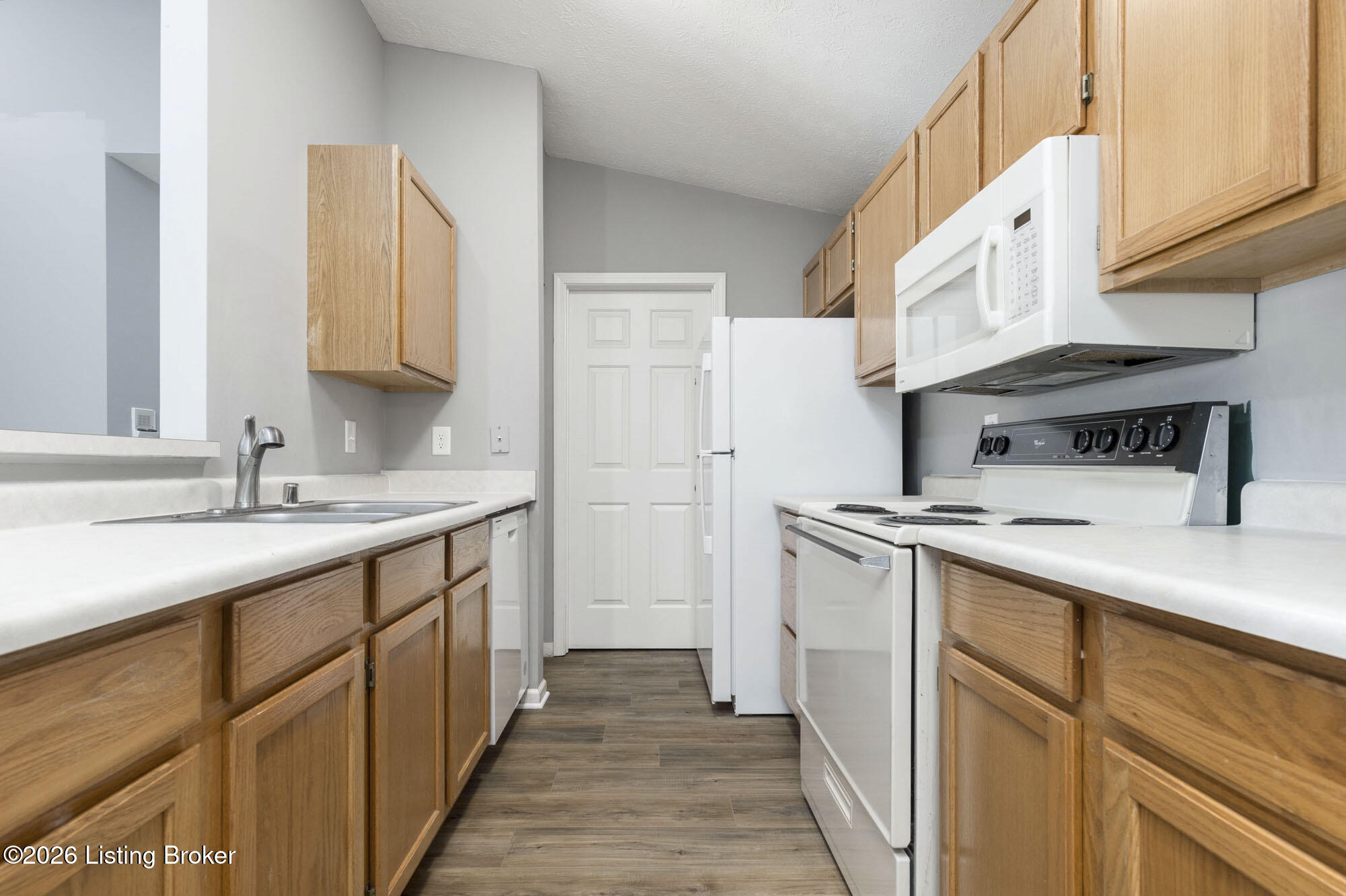 410 Ethridge Ave 207