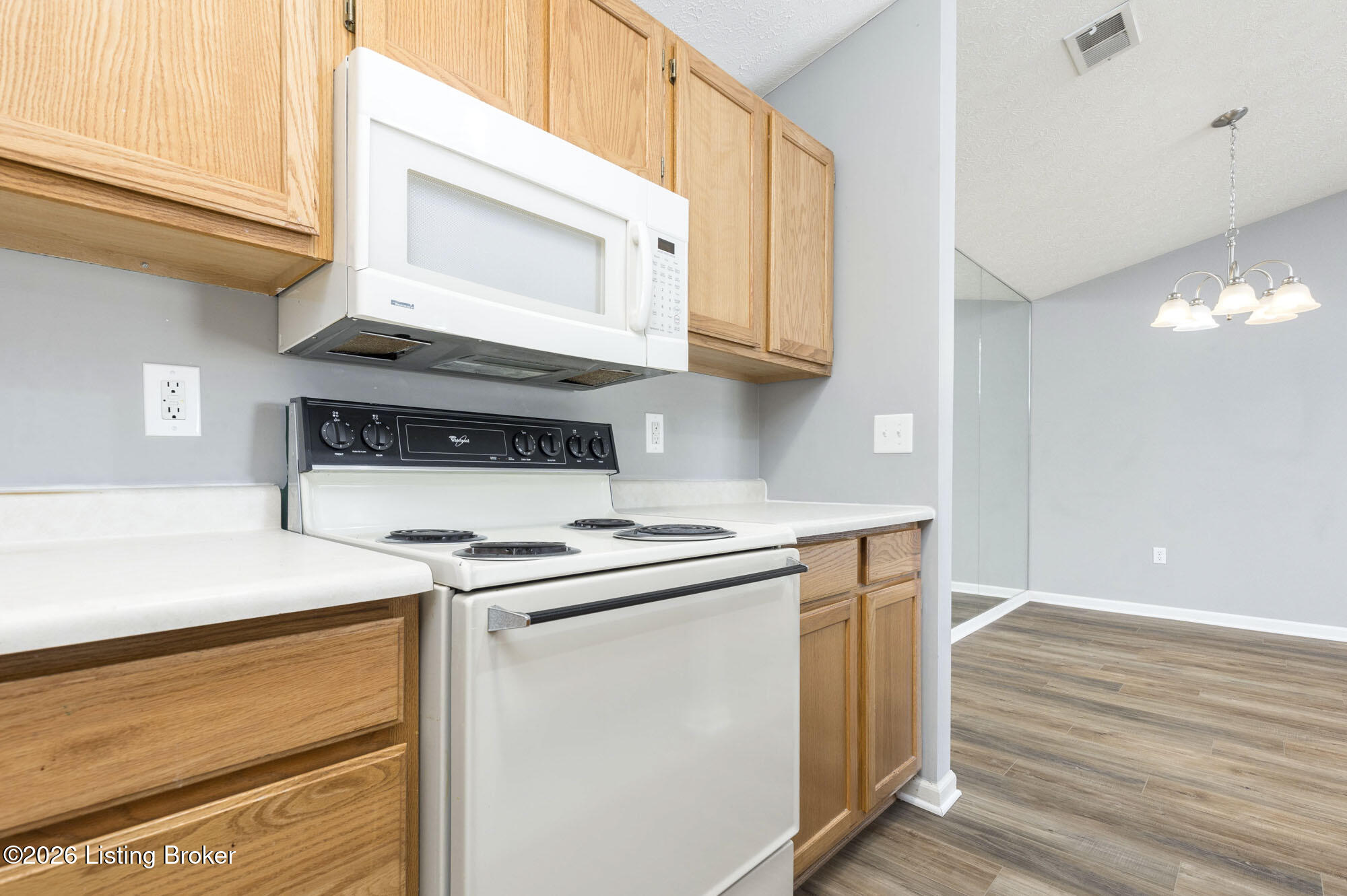 410 Ethridge Ave 207