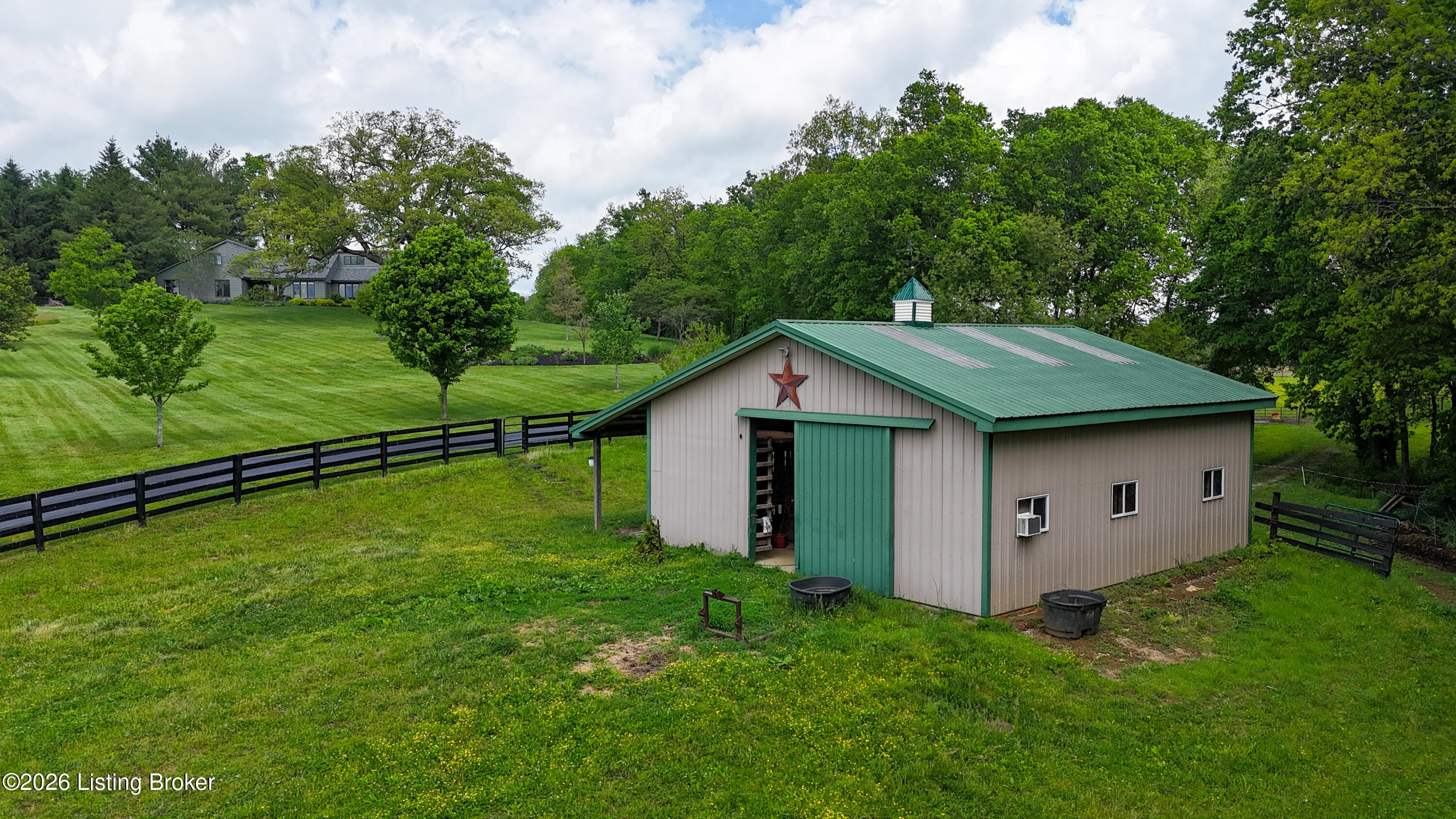 172 Hebron Rd