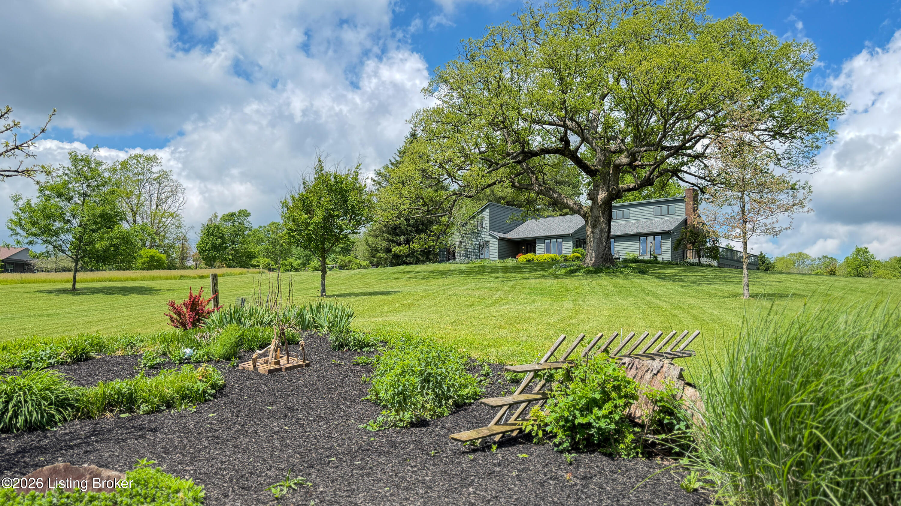 172 Hebron Rd