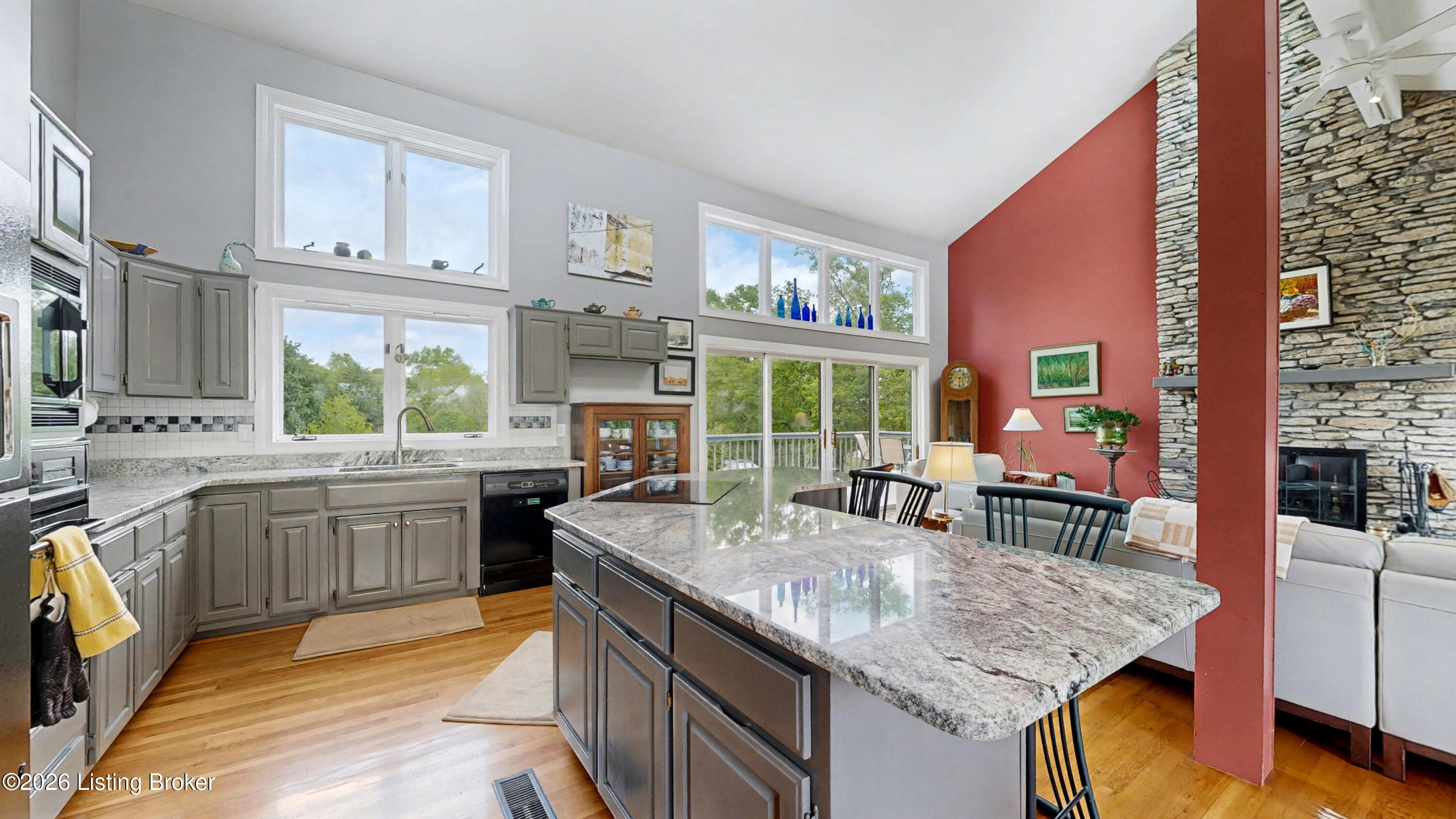 172 Hebron Rd