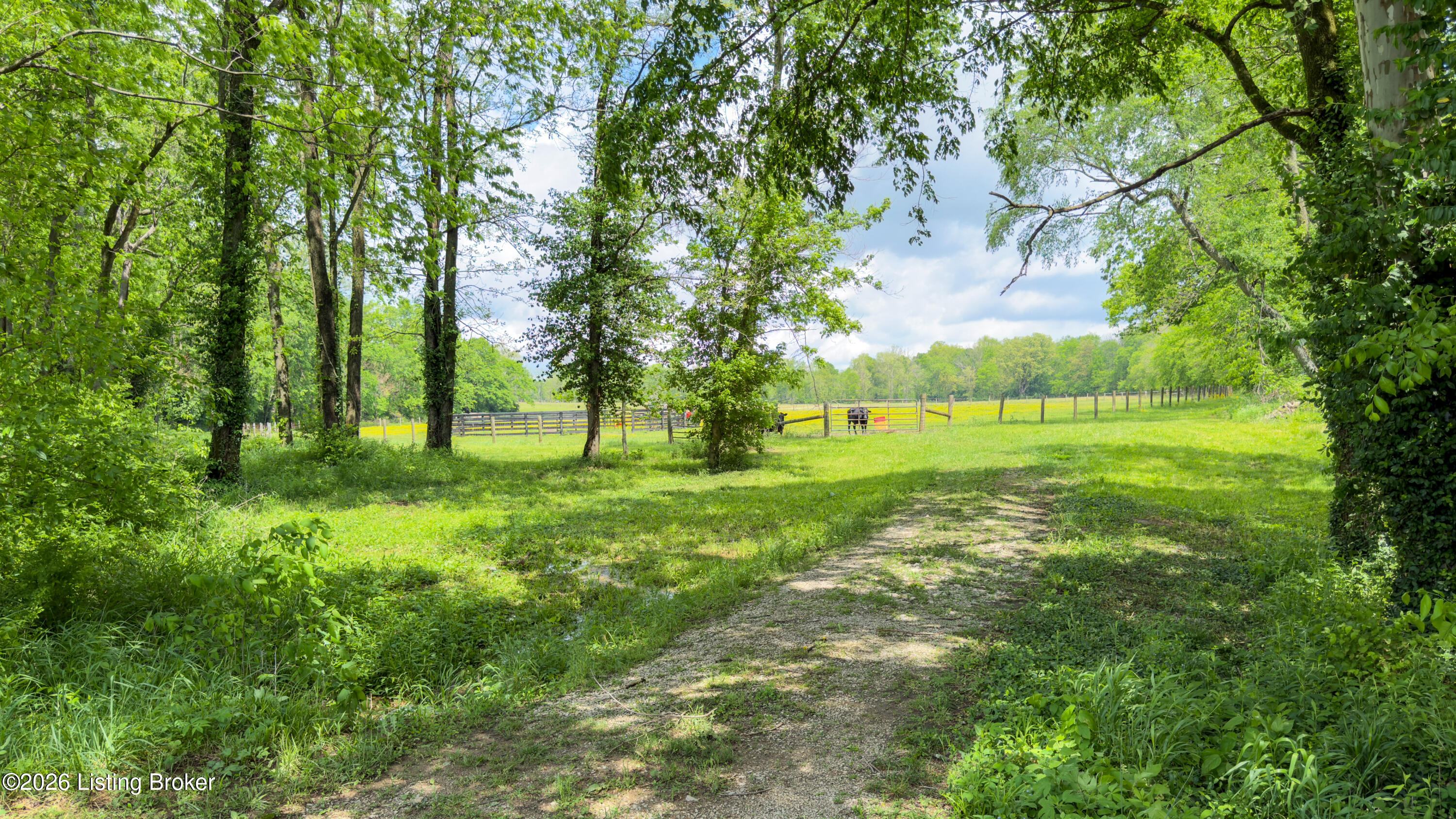 172 Hebron Rd