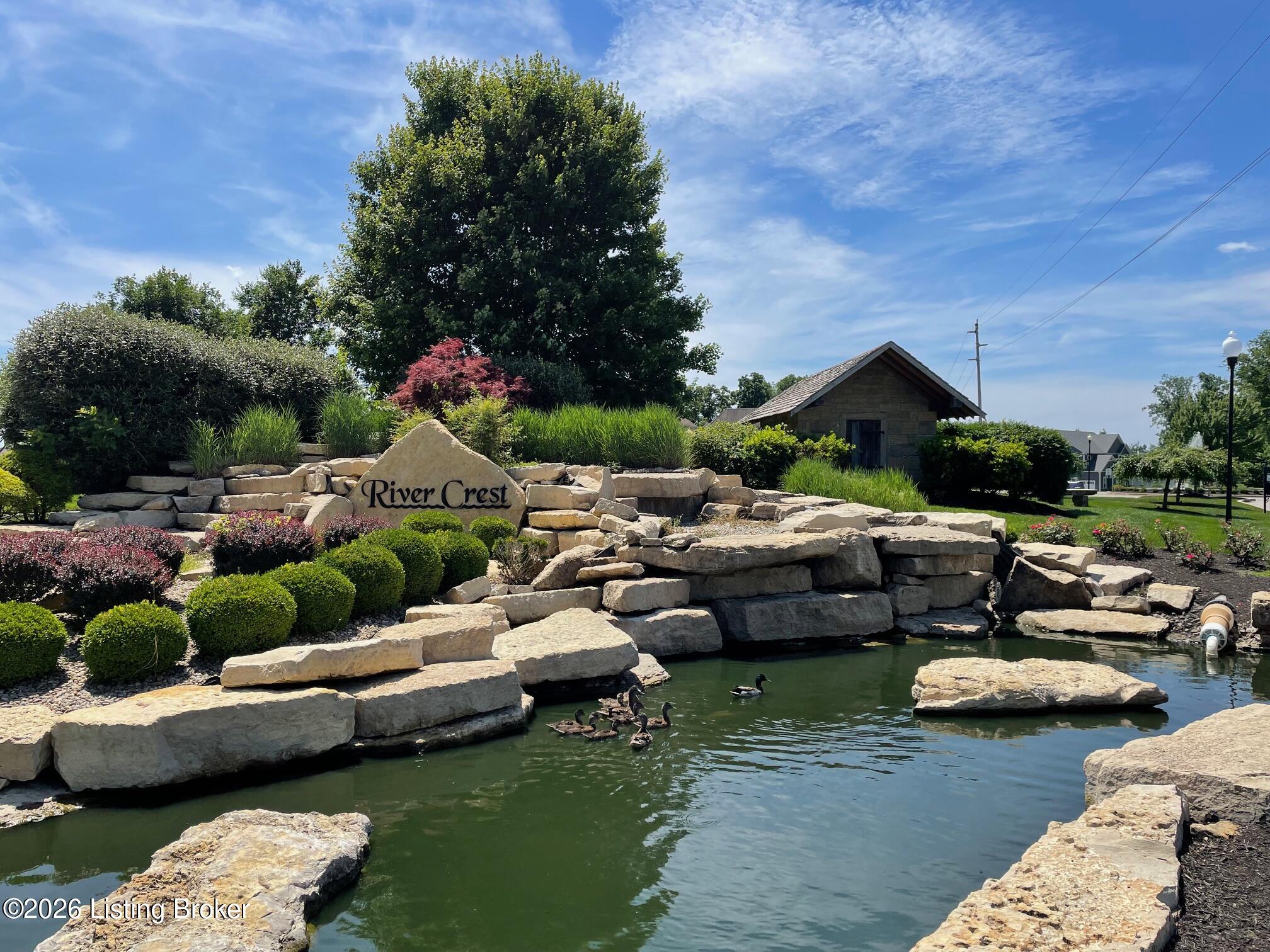 126 Washington Commons Dr