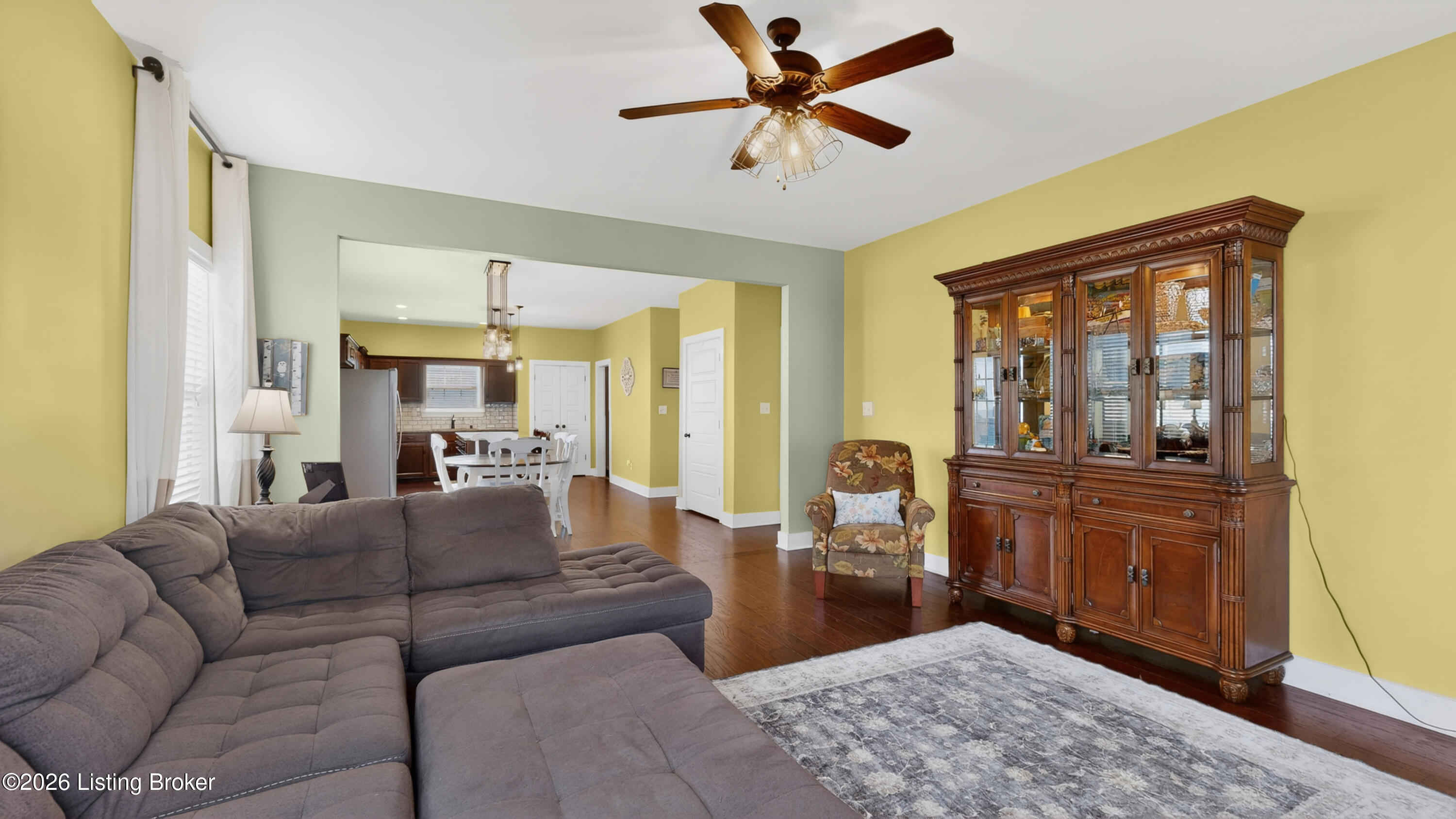126 Washington Commons Dr
