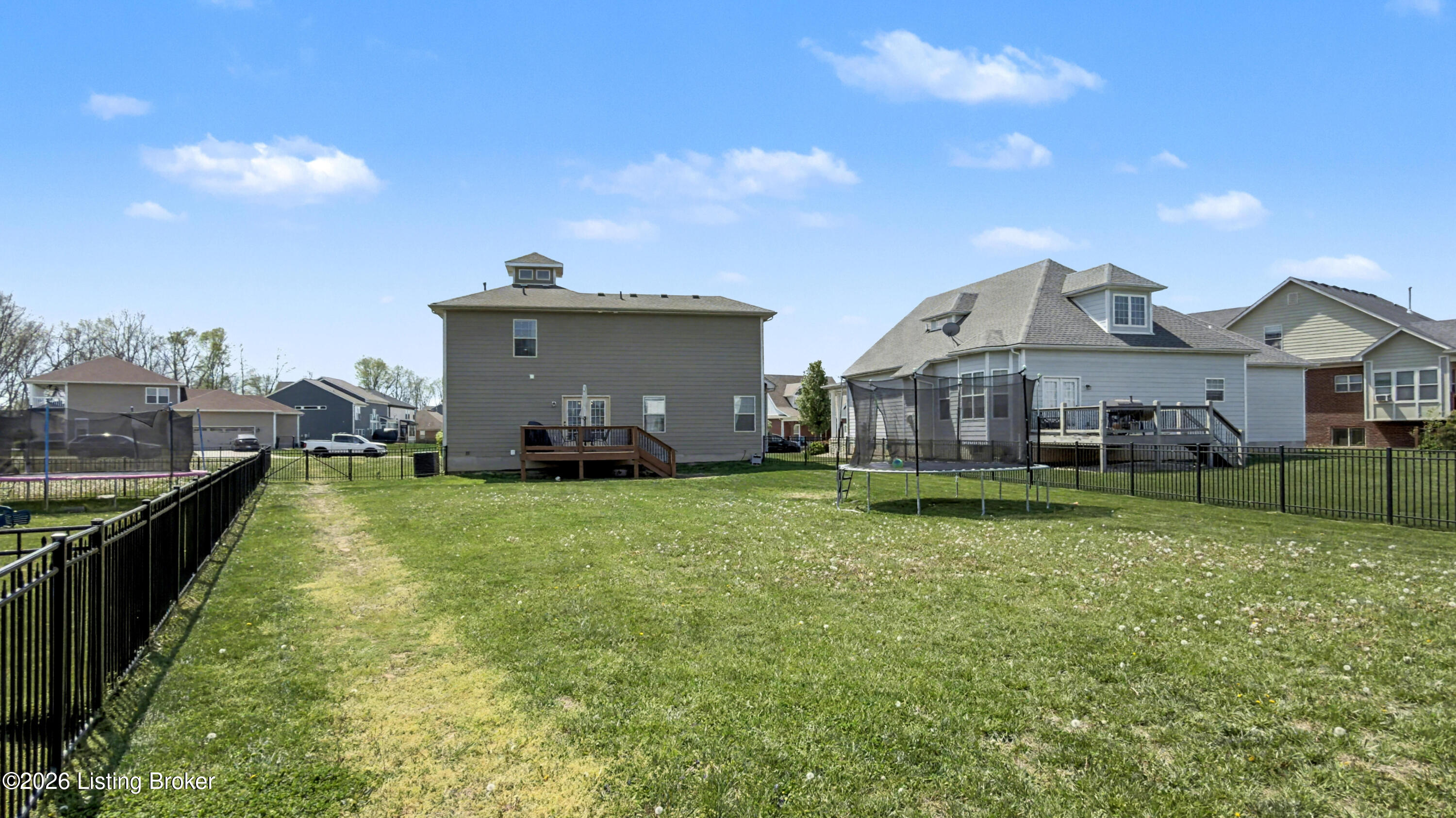 126 Washington Commons Dr
