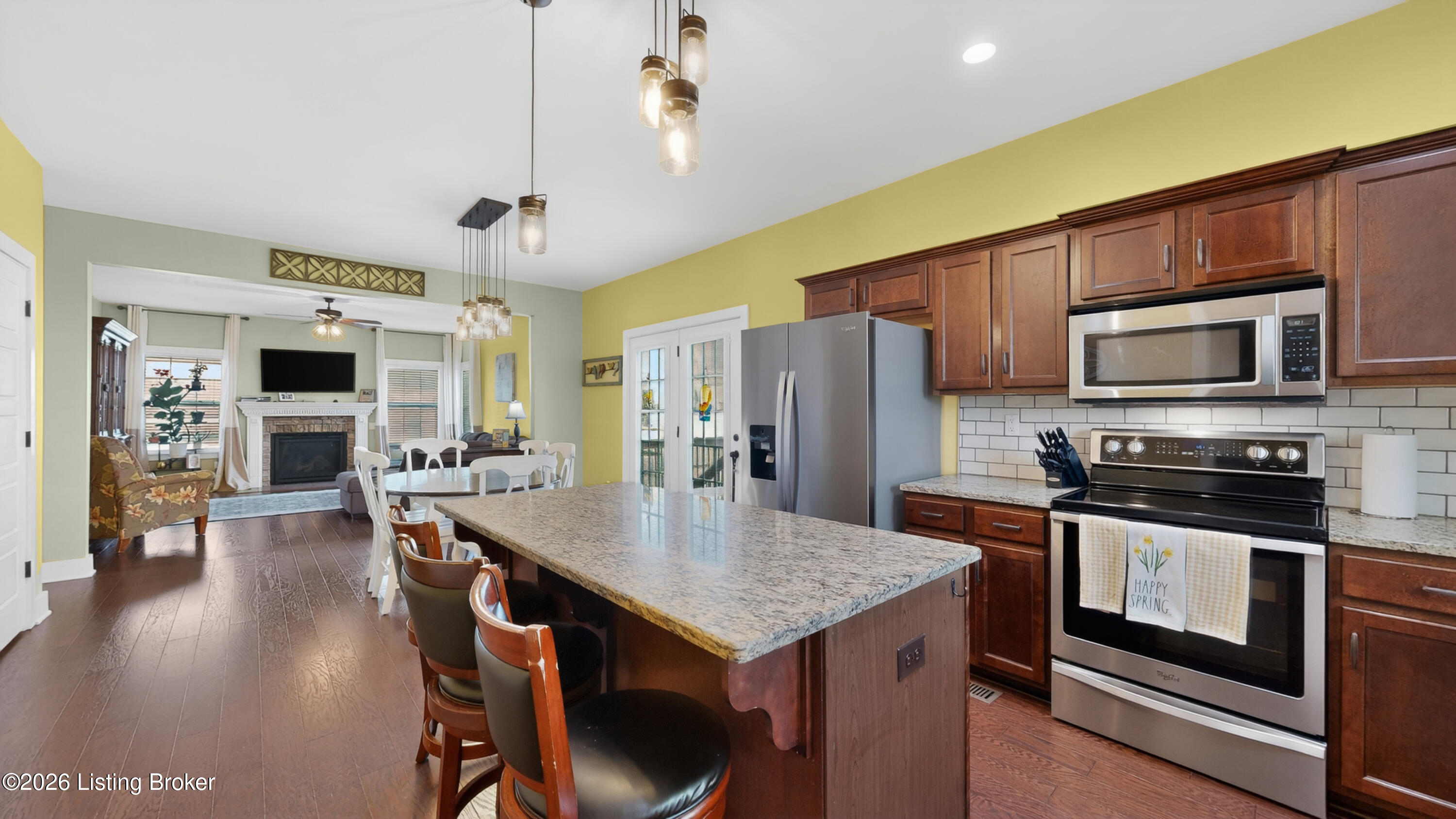 126 Washington Commons Dr