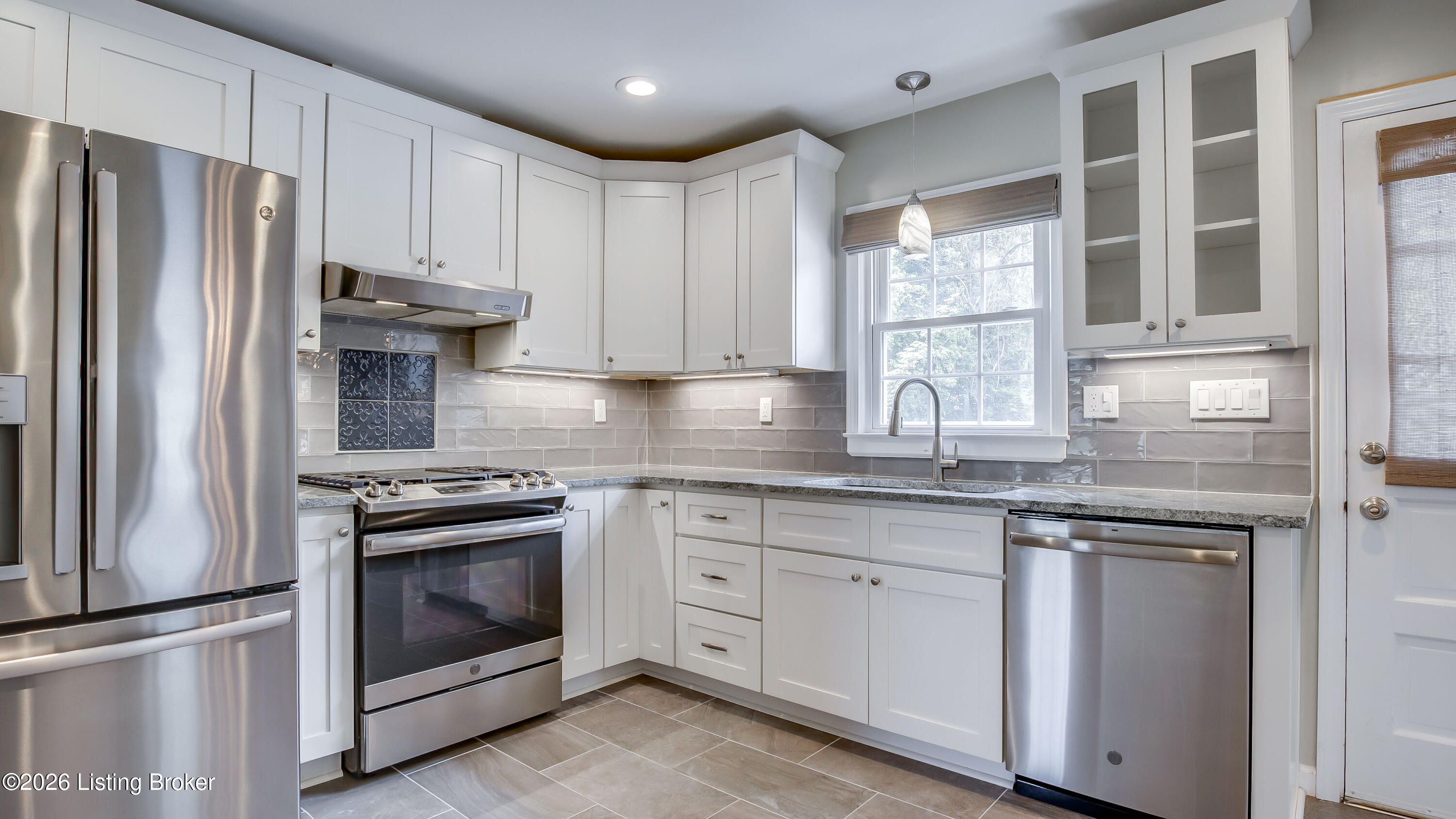 211 Bellemeade Rd