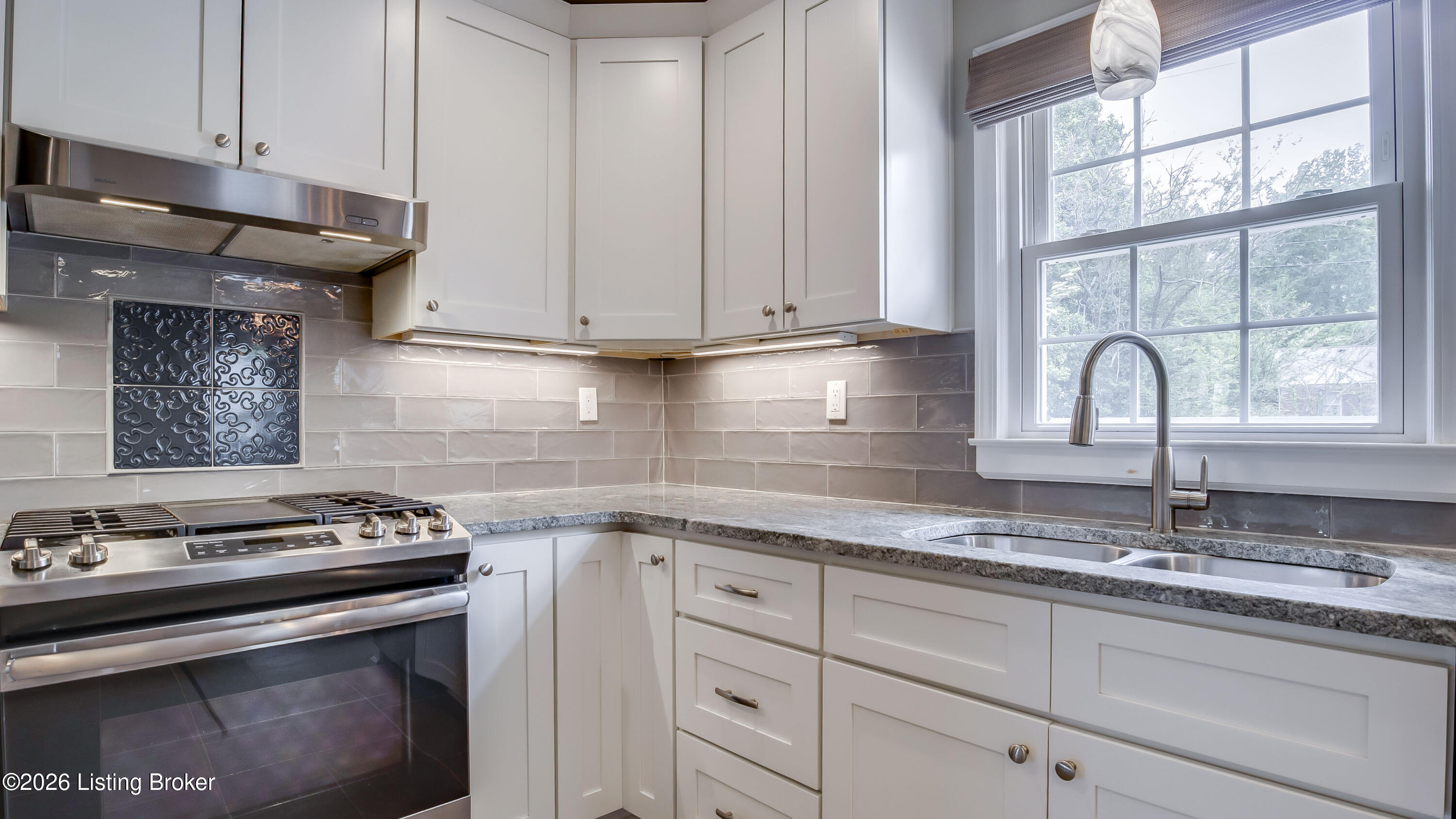 211 Bellemeade Rd