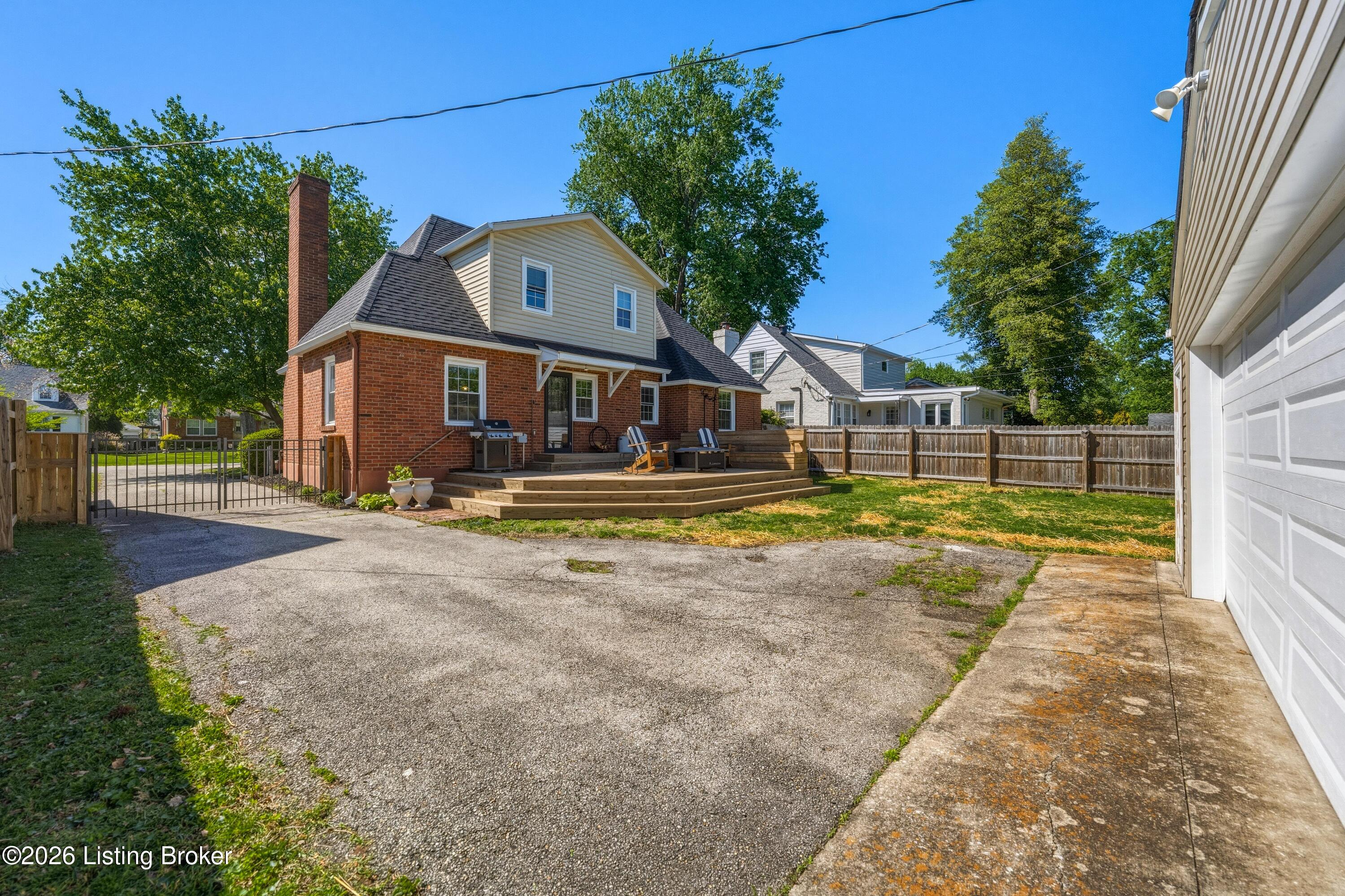 203 Don Allen Rd