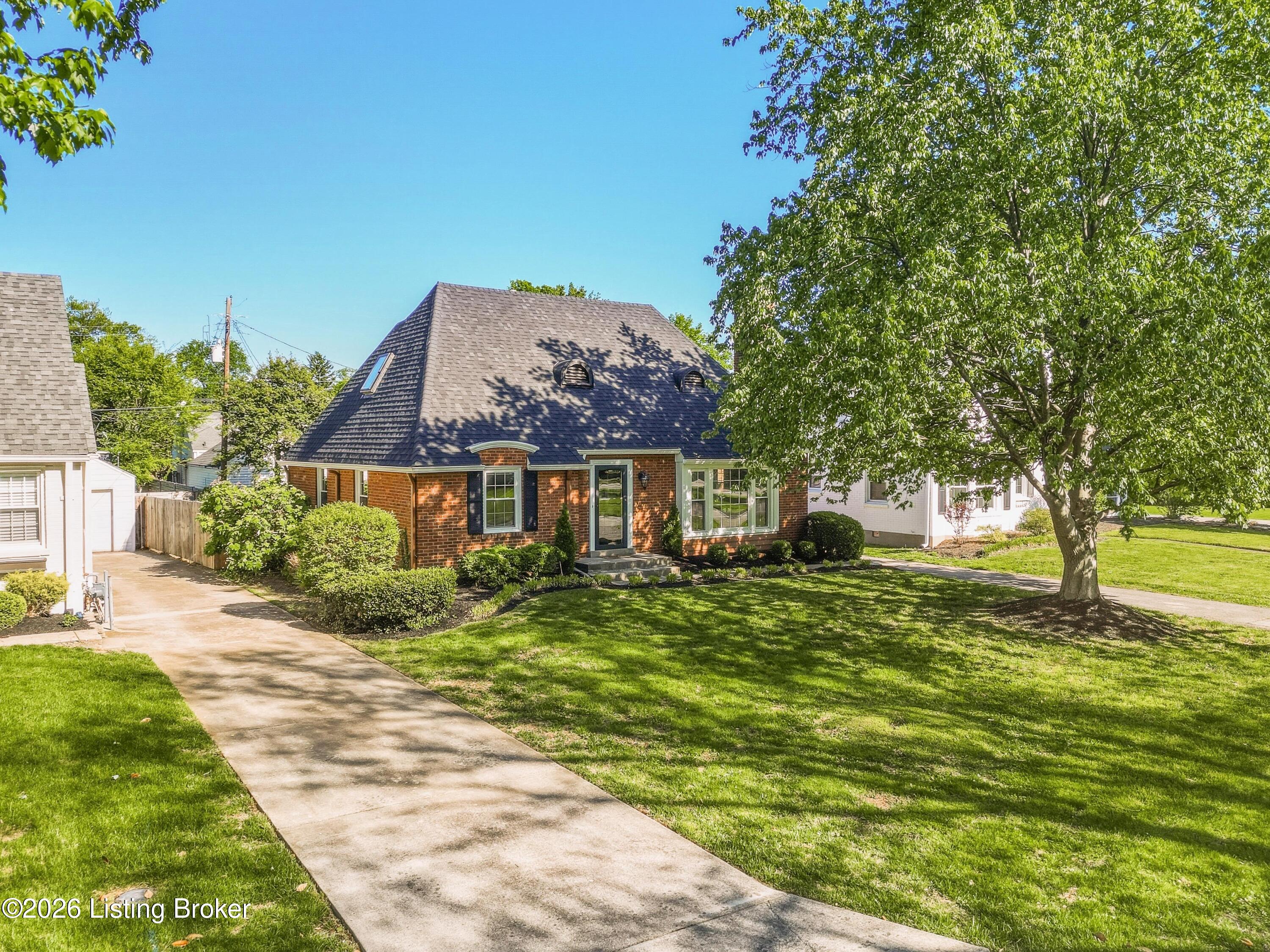 203 Don Allen Rd