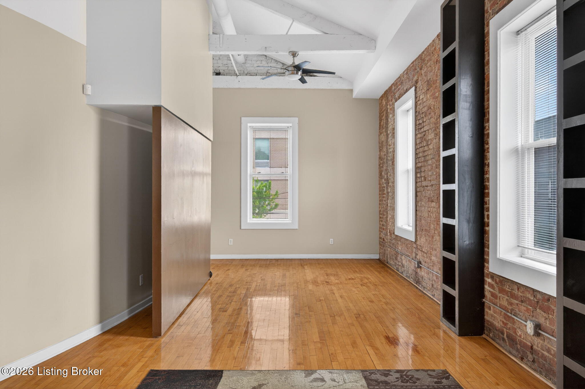 221 S Hancock St B