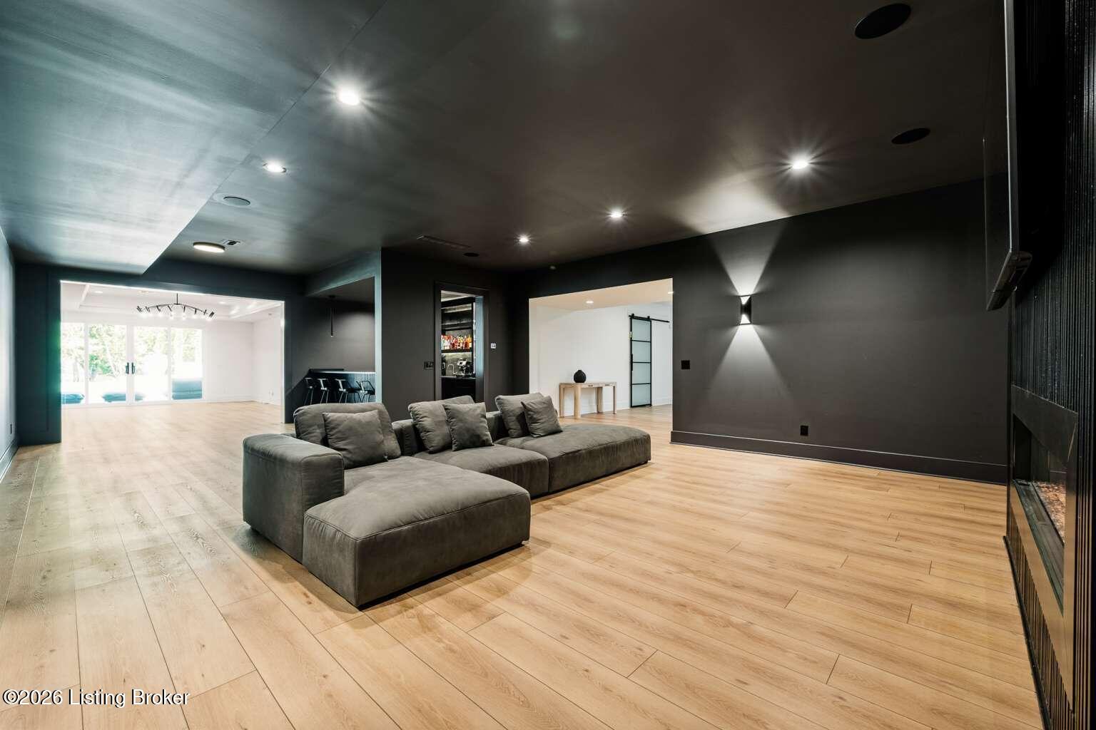 14418 River Glades Ln