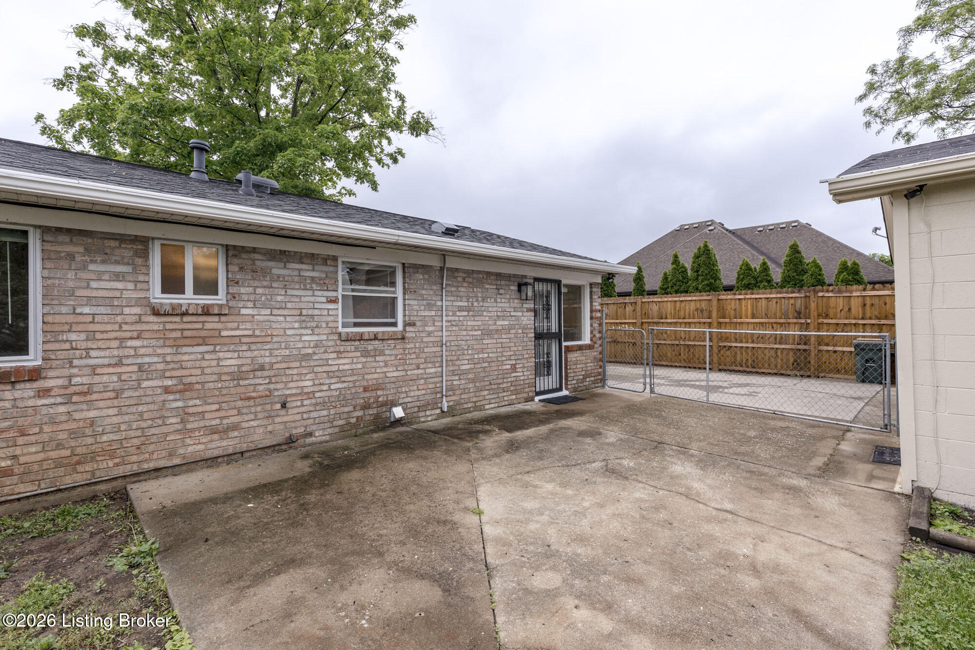 9801 Chambers Ct