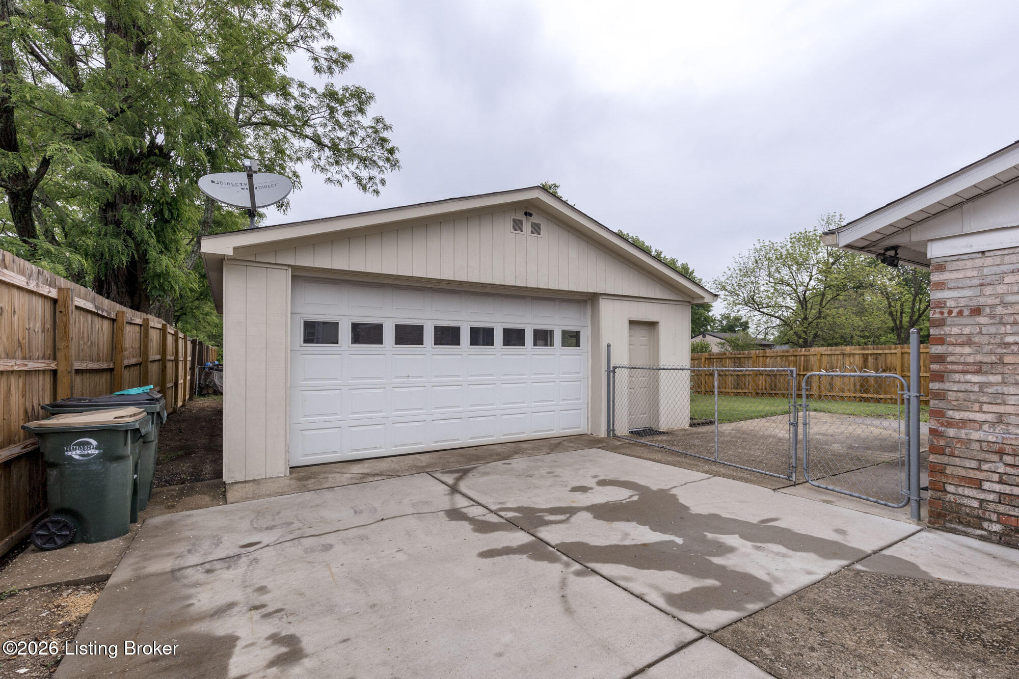 9801 Chambers Ct