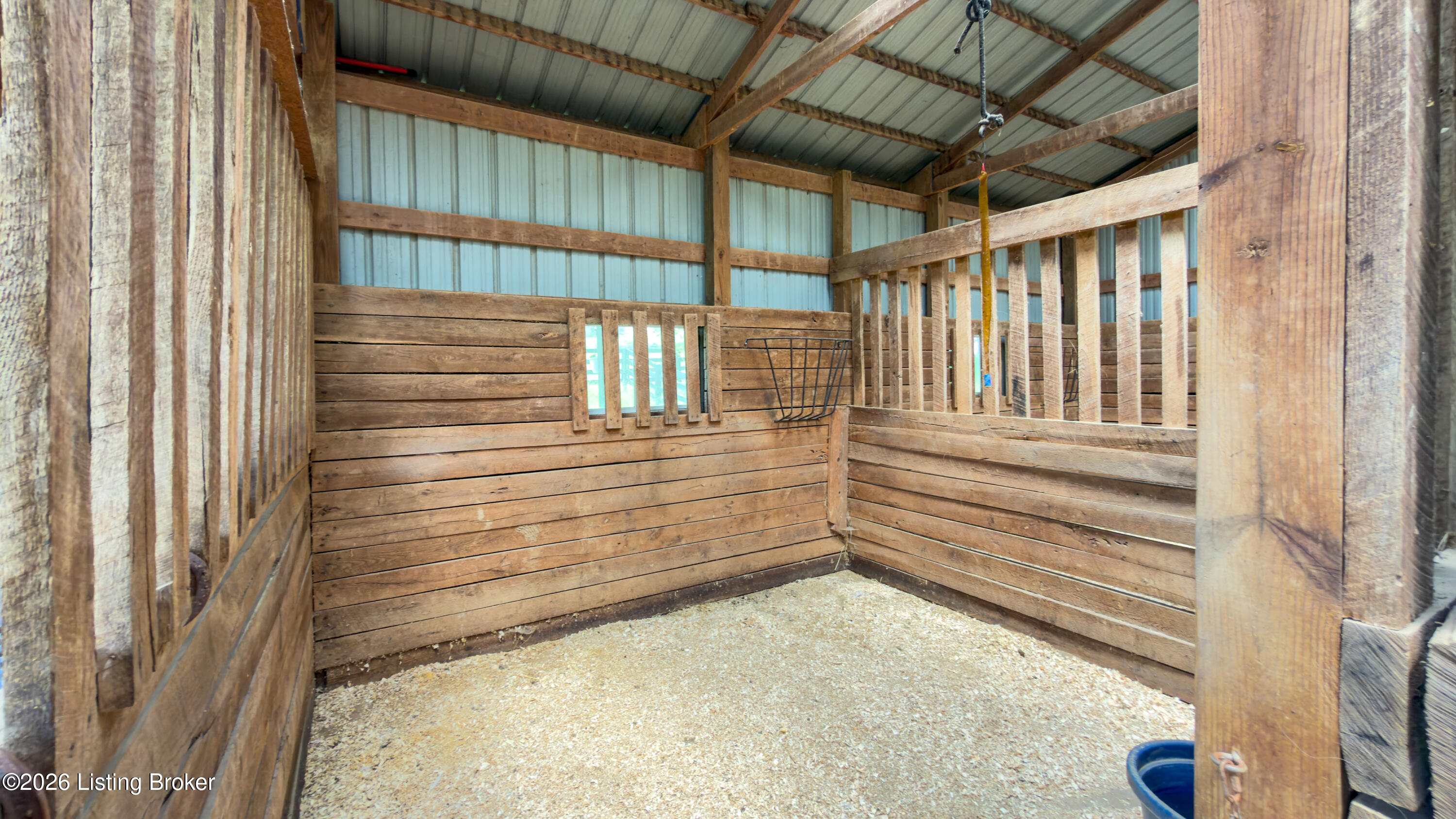 172 Hebron Rd