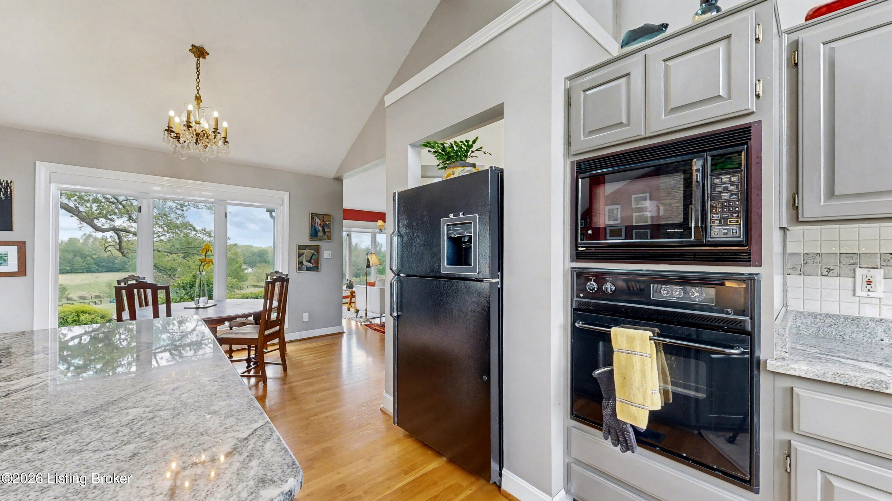 172 Hebron Rd