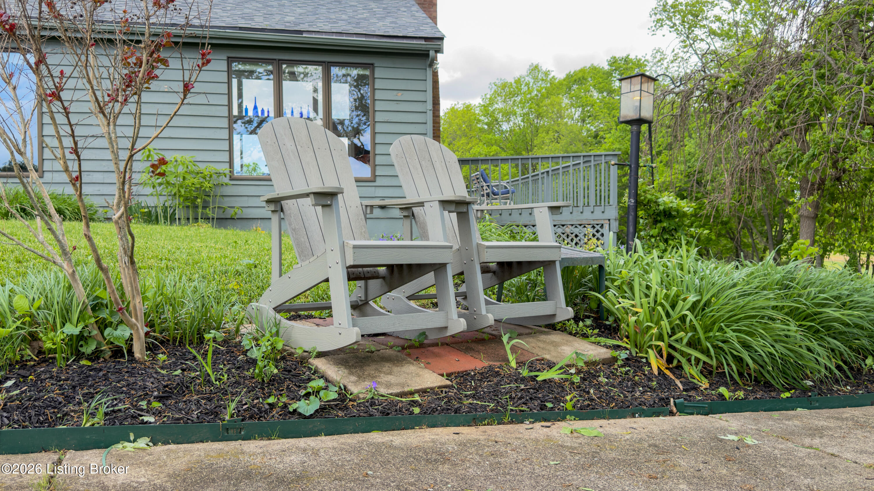 172 Hebron Rd