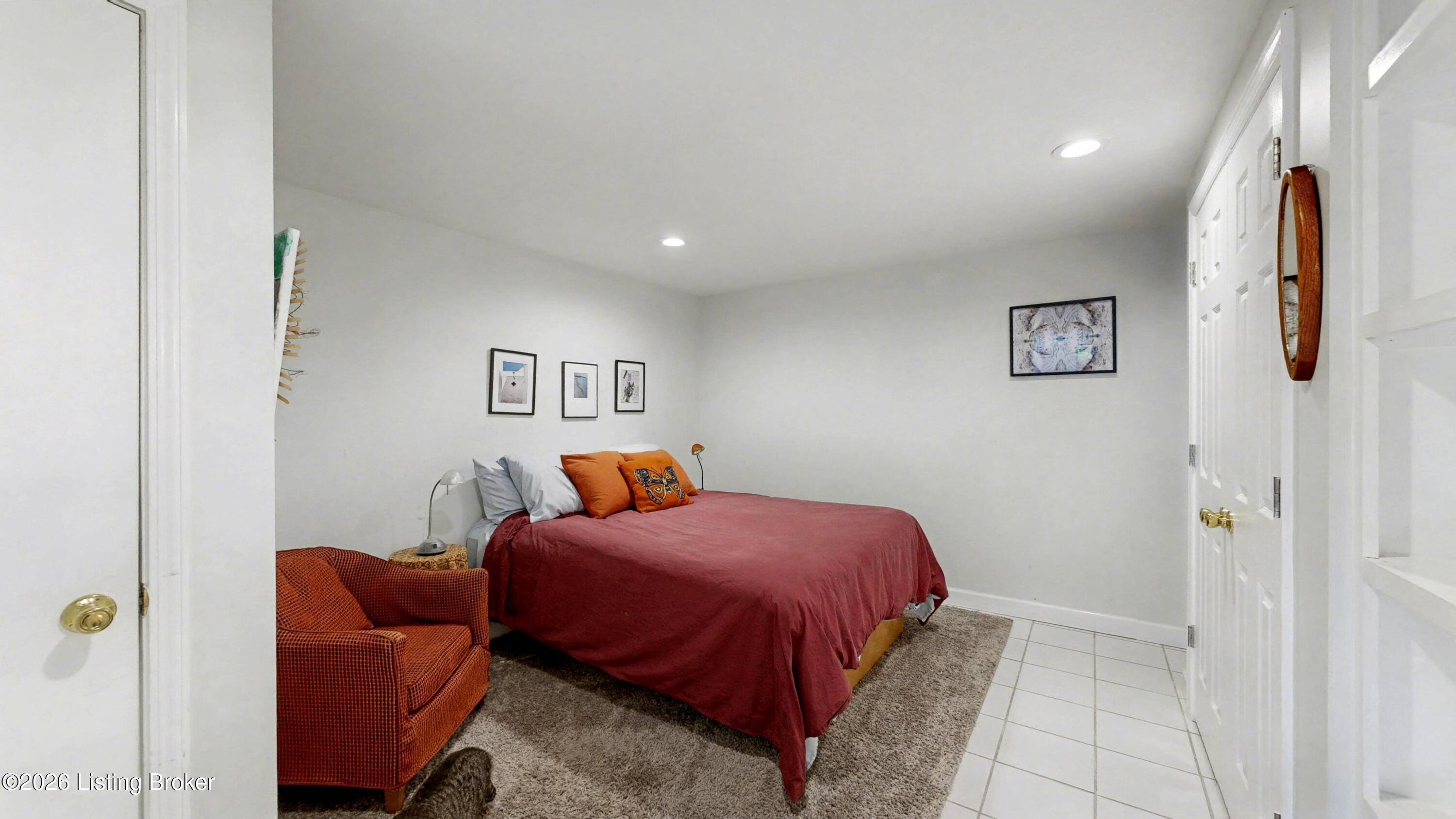 172 Hebron Rd