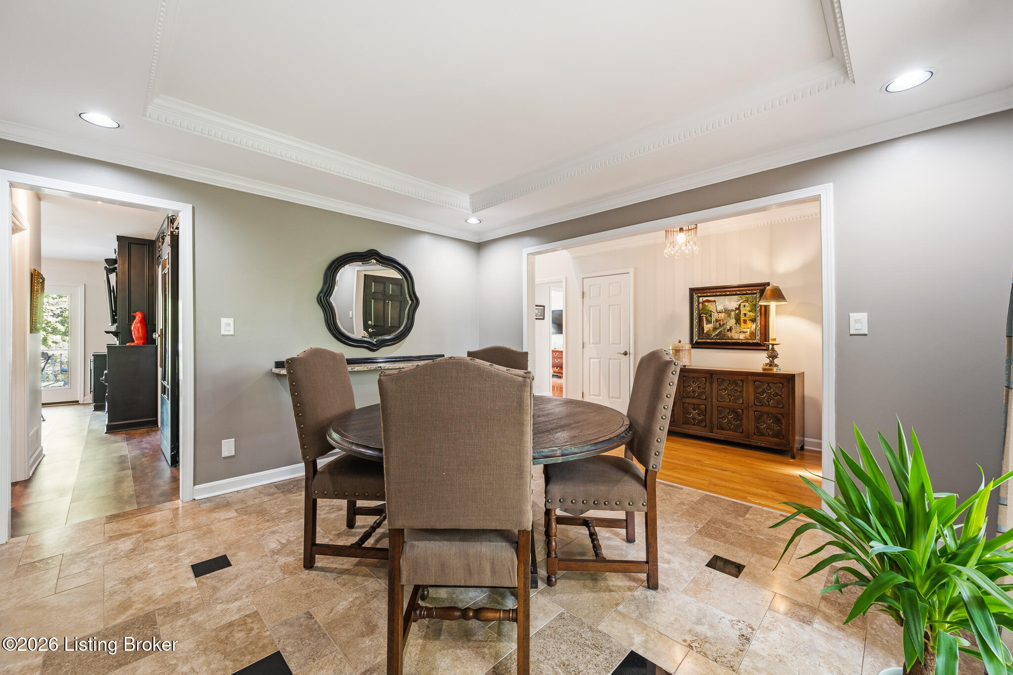 5519 Timber Ridge Dr