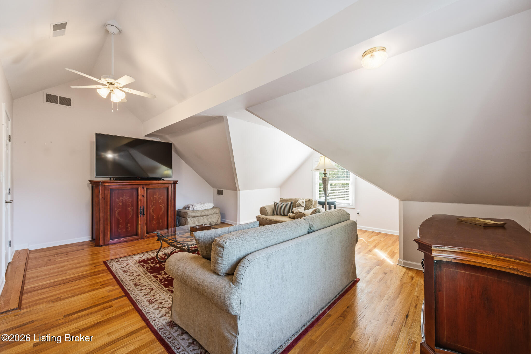 5519 Timber Ridge Dr