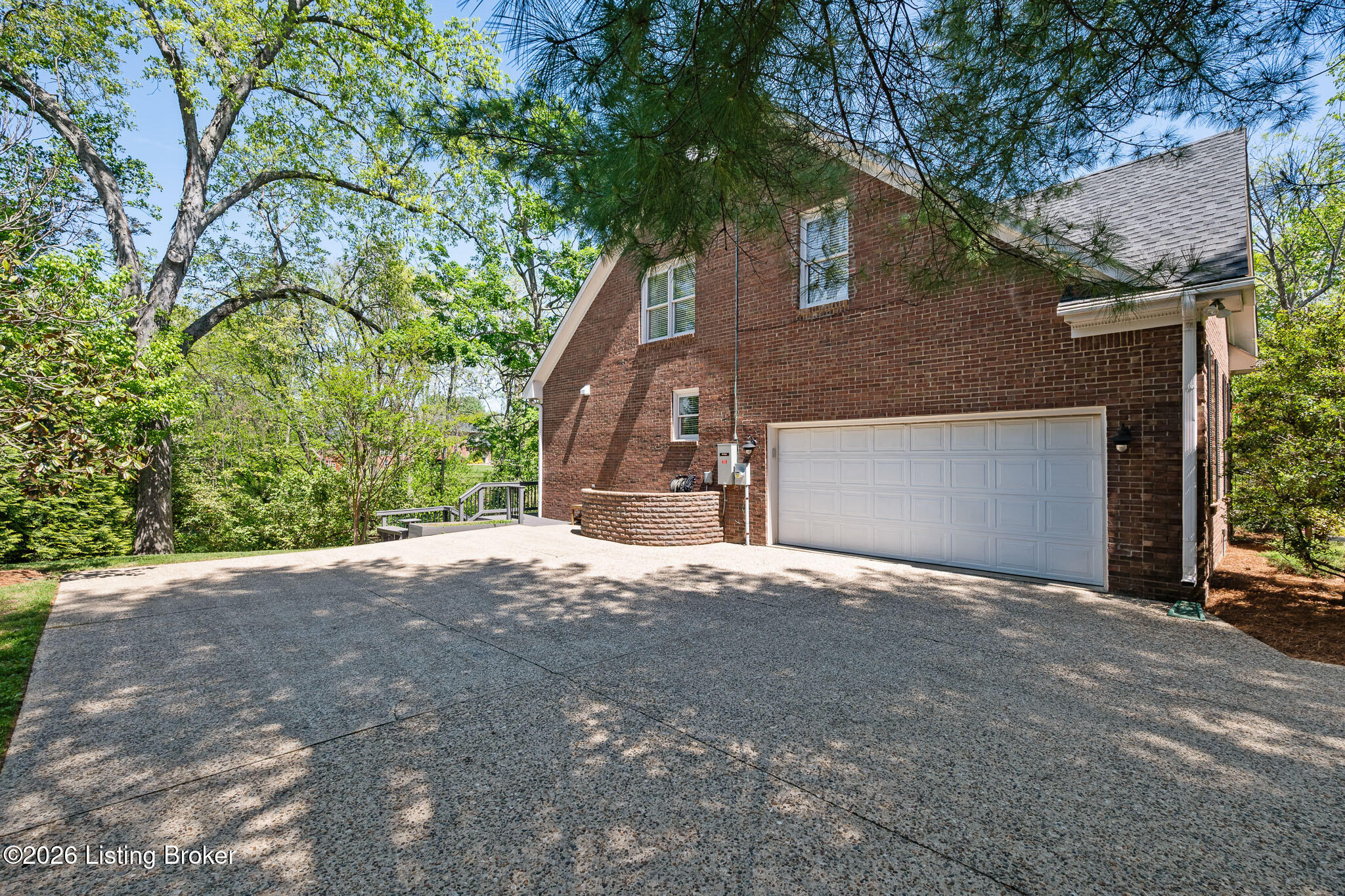 5519 Timber Ridge Dr