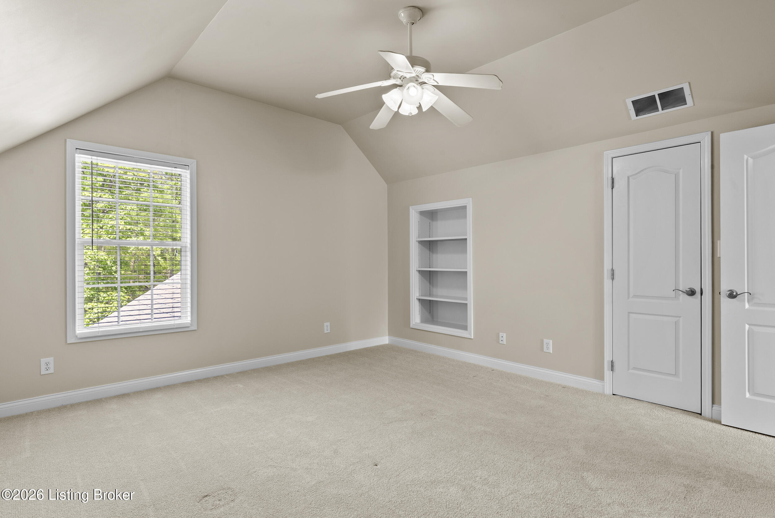 3054 Fallen Wood Ln
