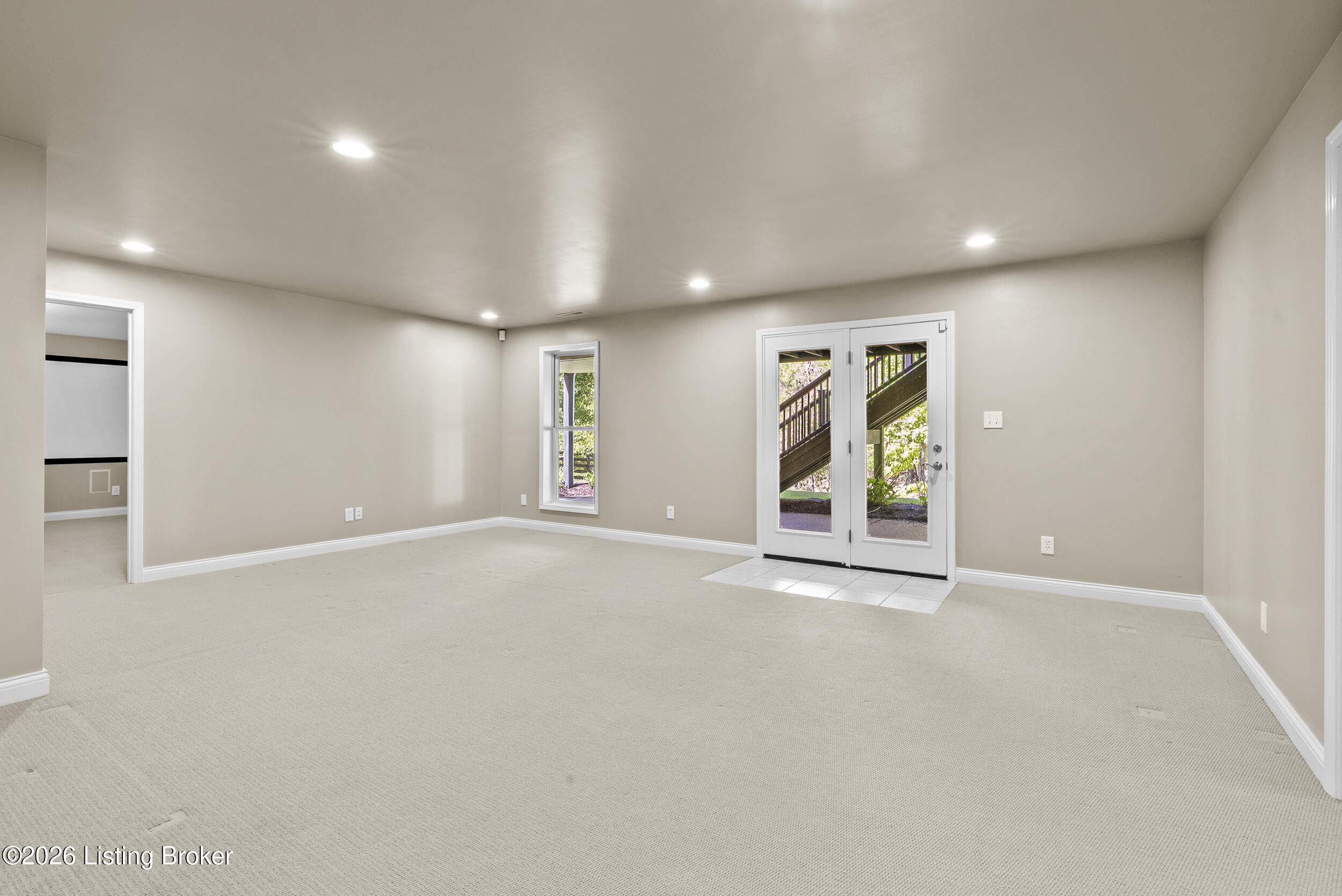 3054 Fallen Wood Ln