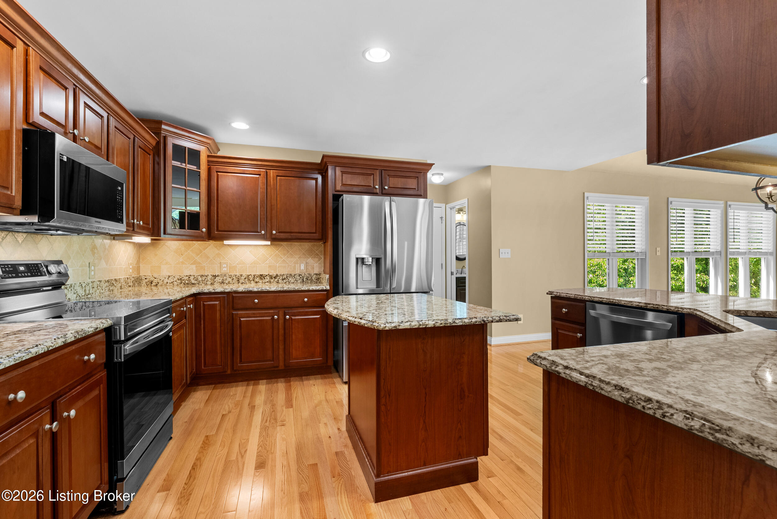 3054 Fallen Wood Ln