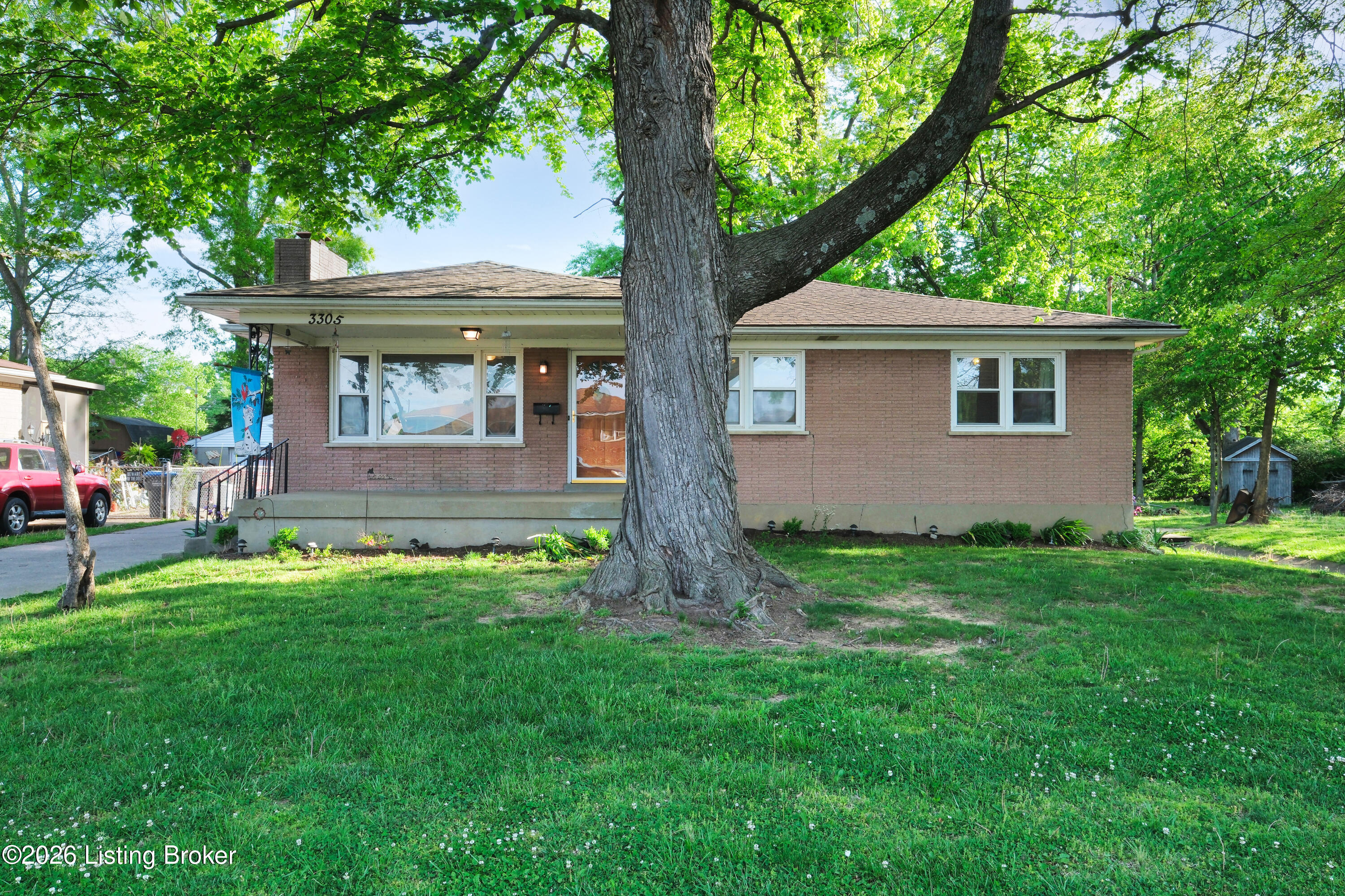 3305 Donald Dr