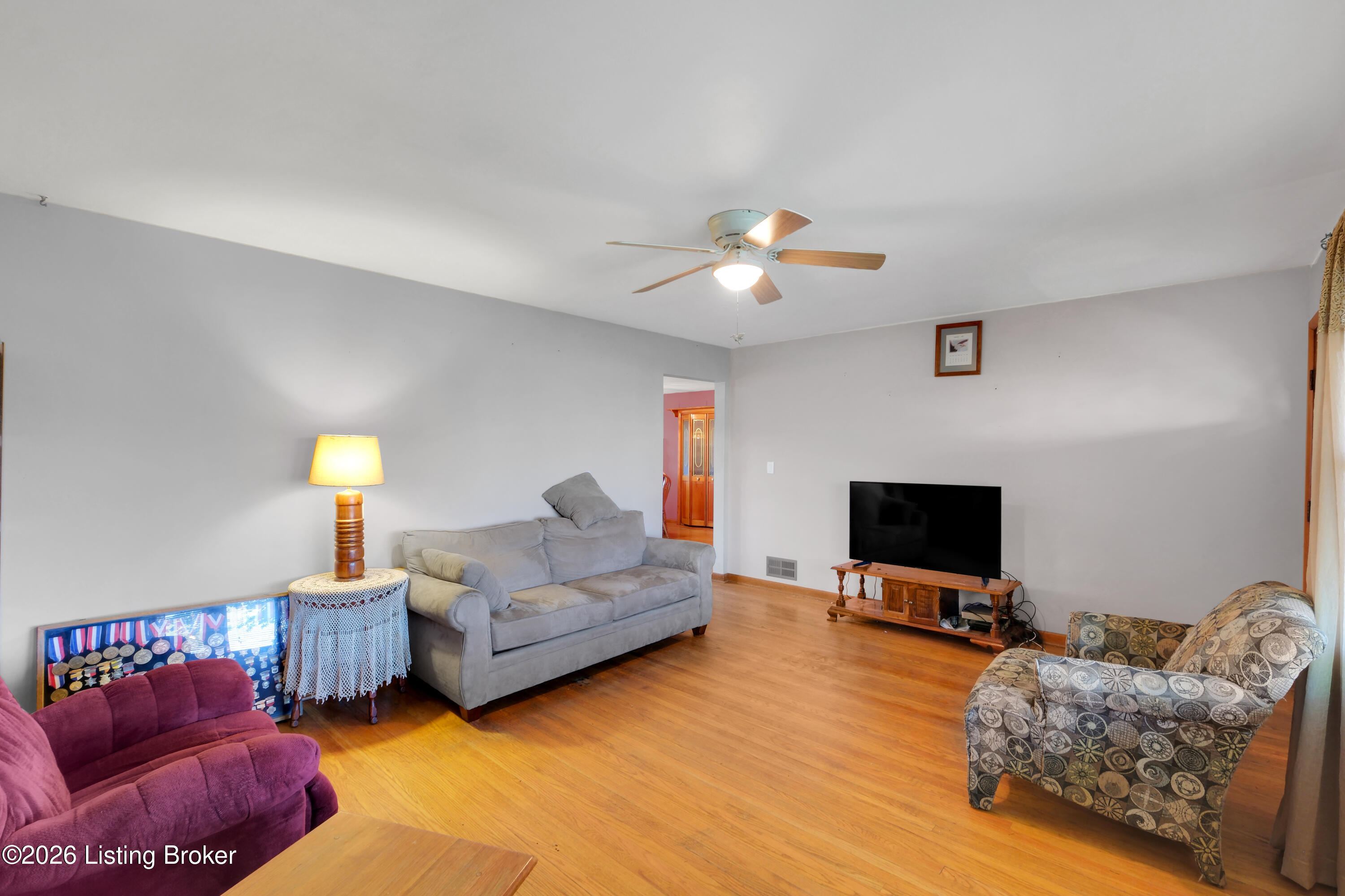3305 Donald Dr