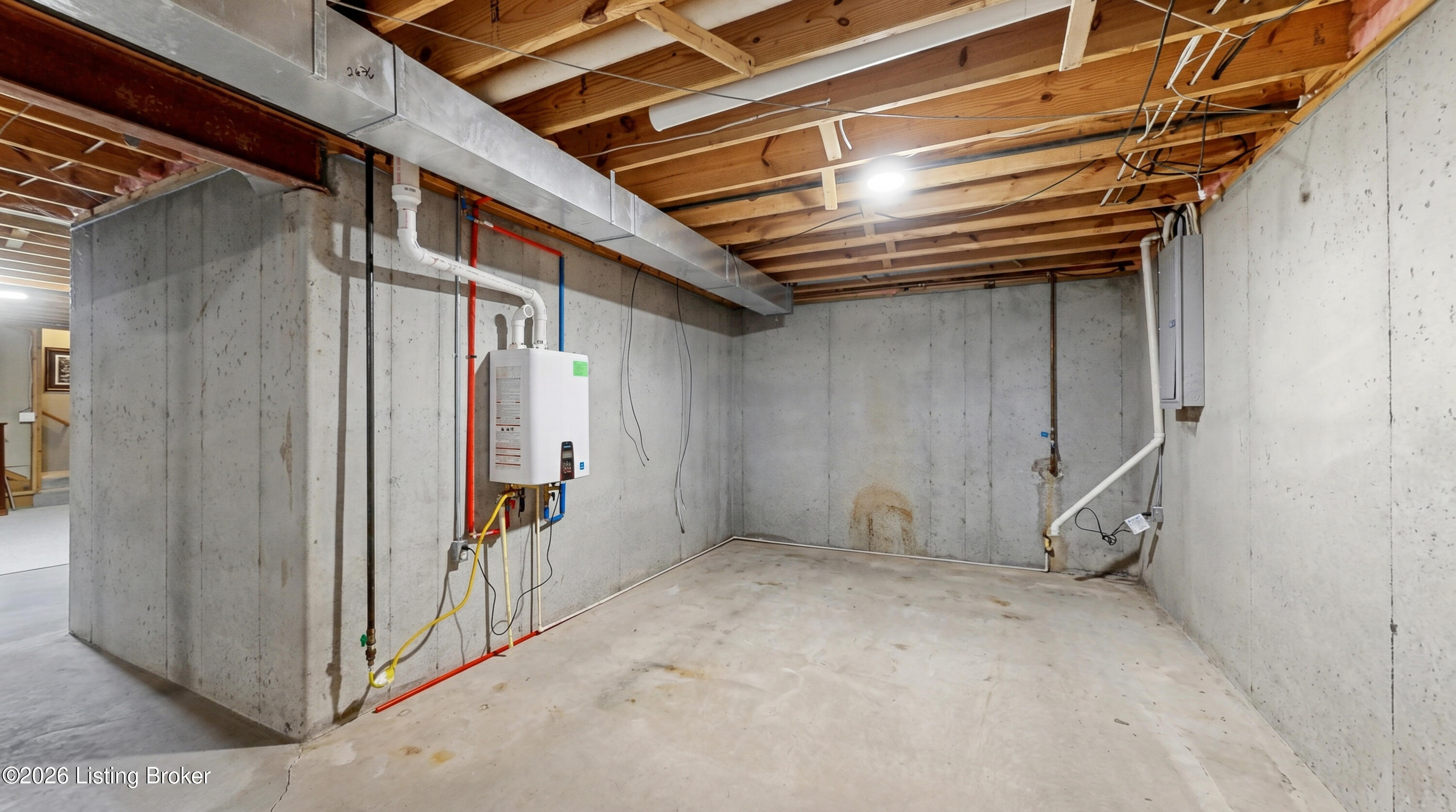 6109 Chinaberry Ct