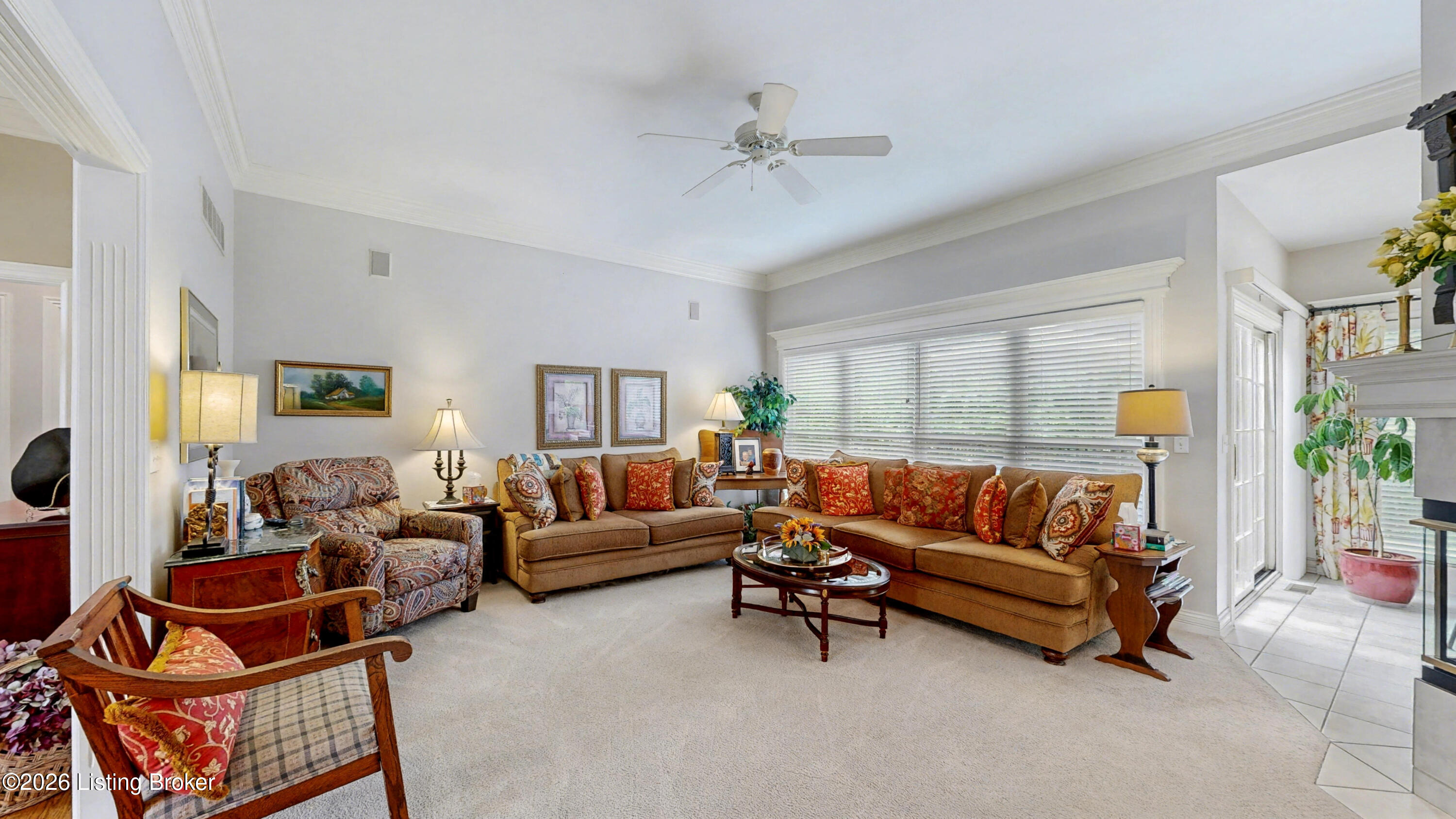 6109 Chinaberry Ct