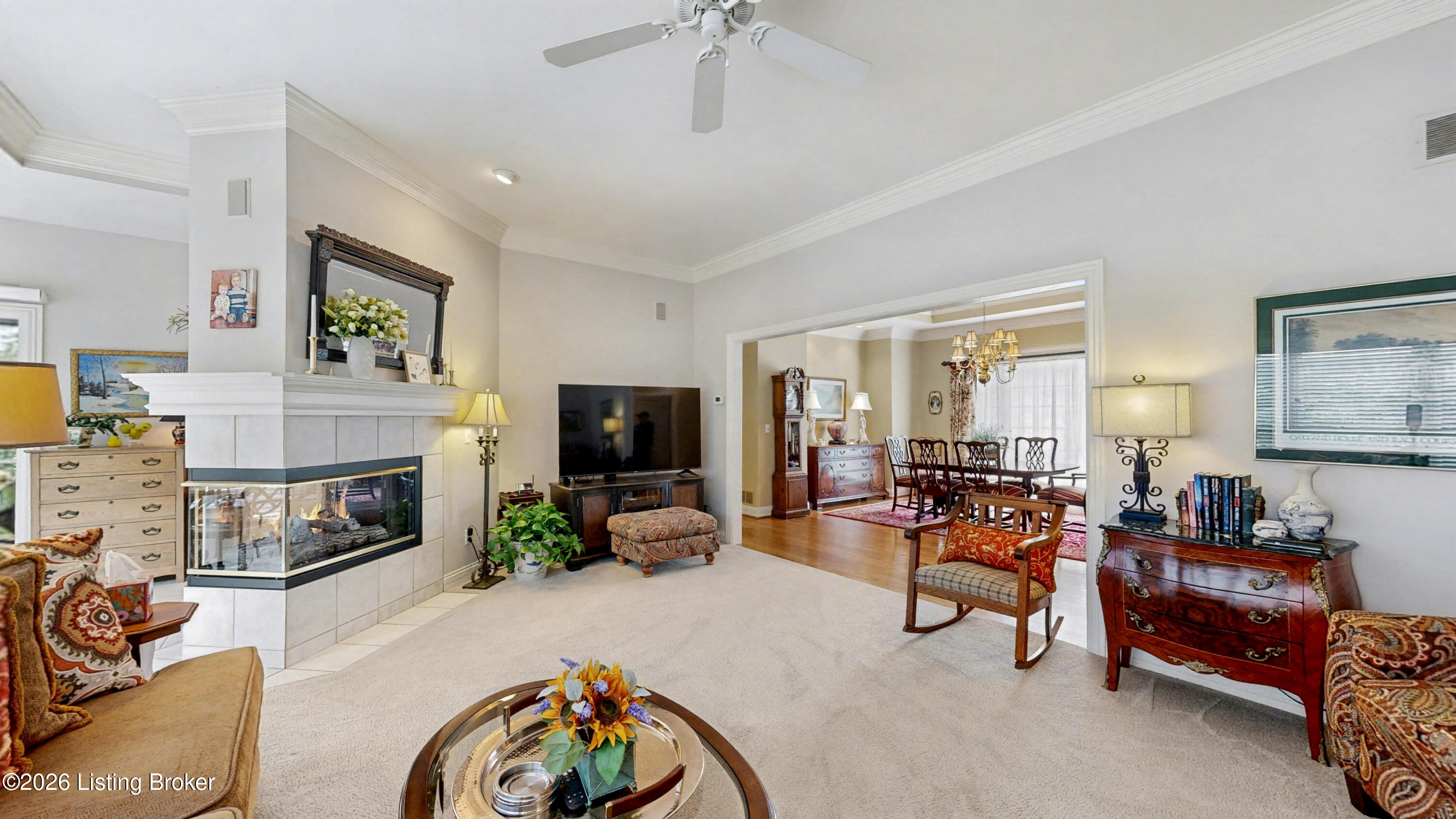 6109 Chinaberry Ct