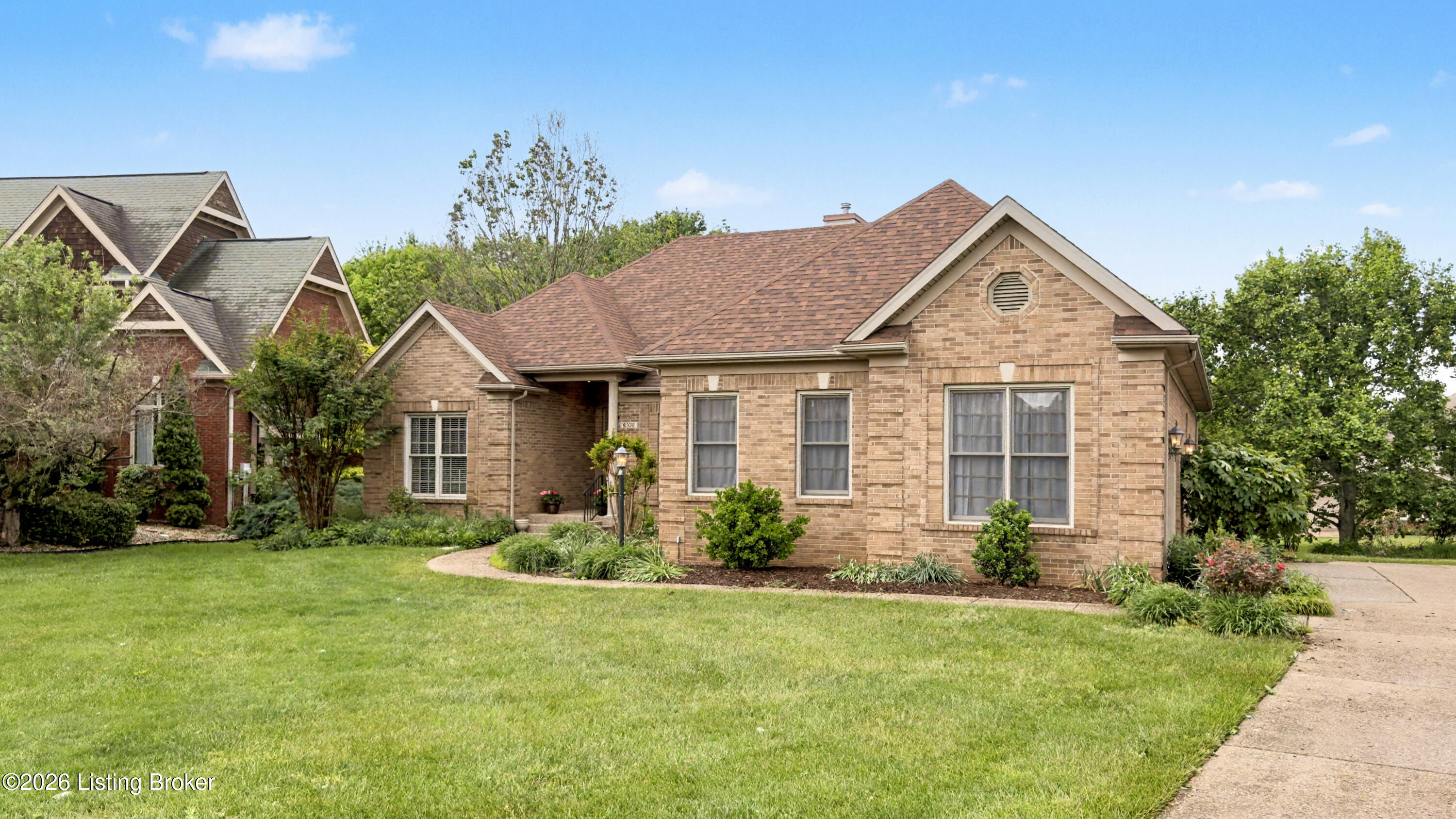 6109 Chinaberry Ct