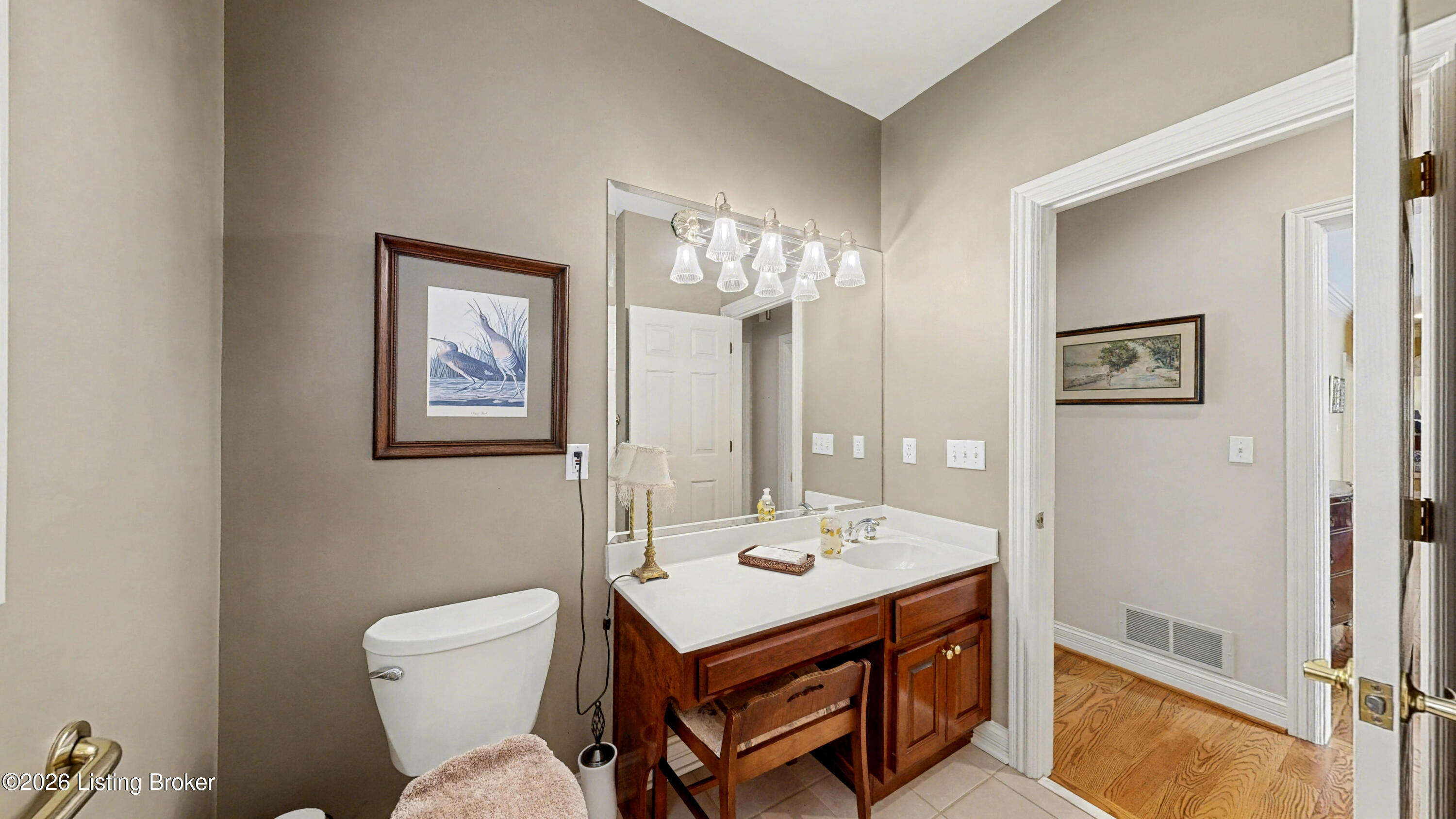 6109 Chinaberry Ct