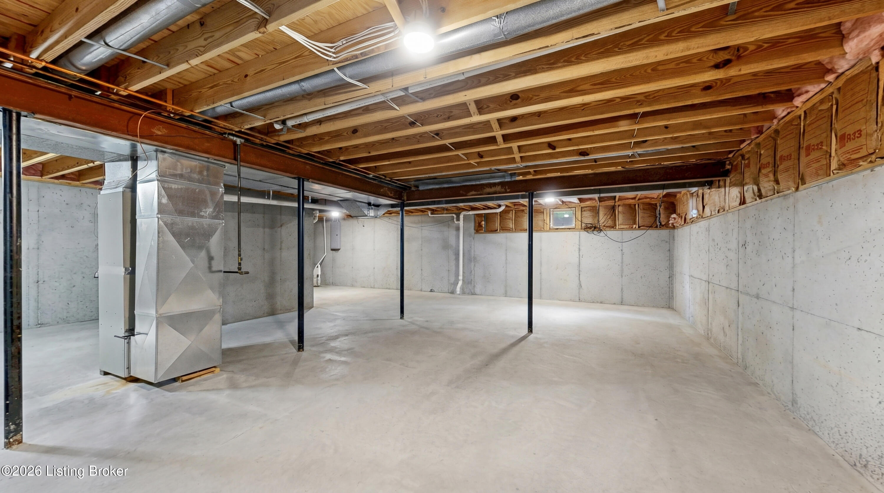 6109 Chinaberry Ct