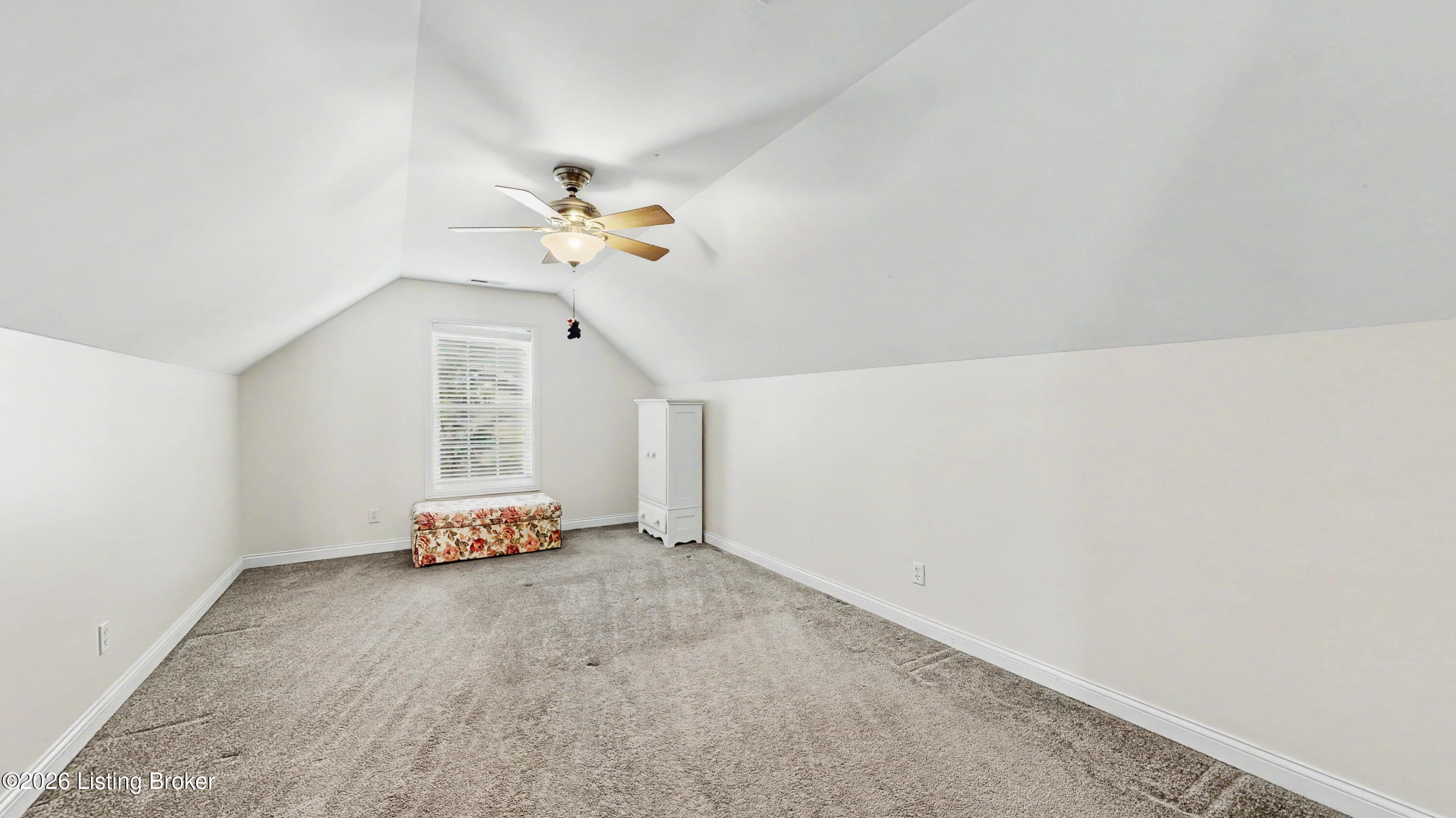 1605 E Crystal Dr