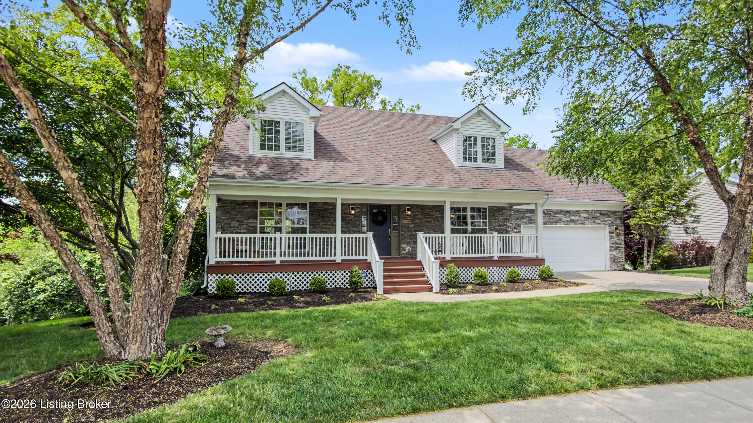 1605 E Crystal Dr