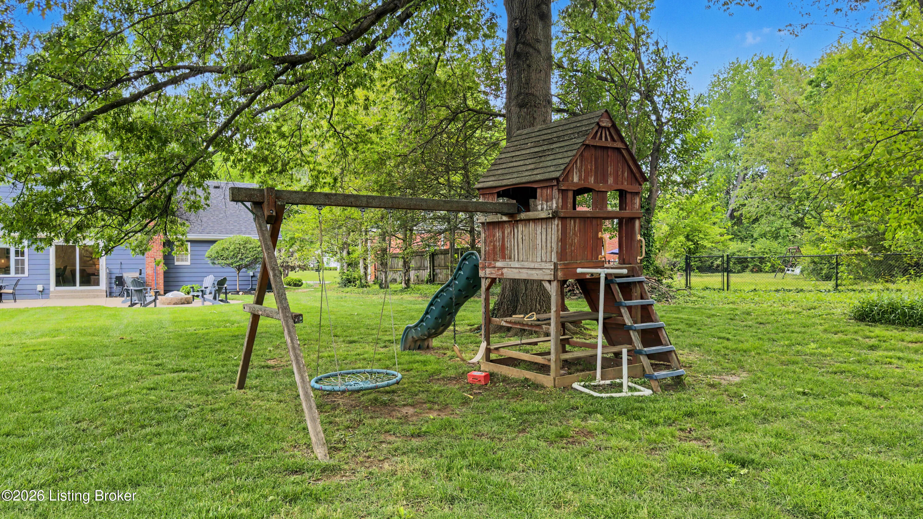 2413 Stayton Way