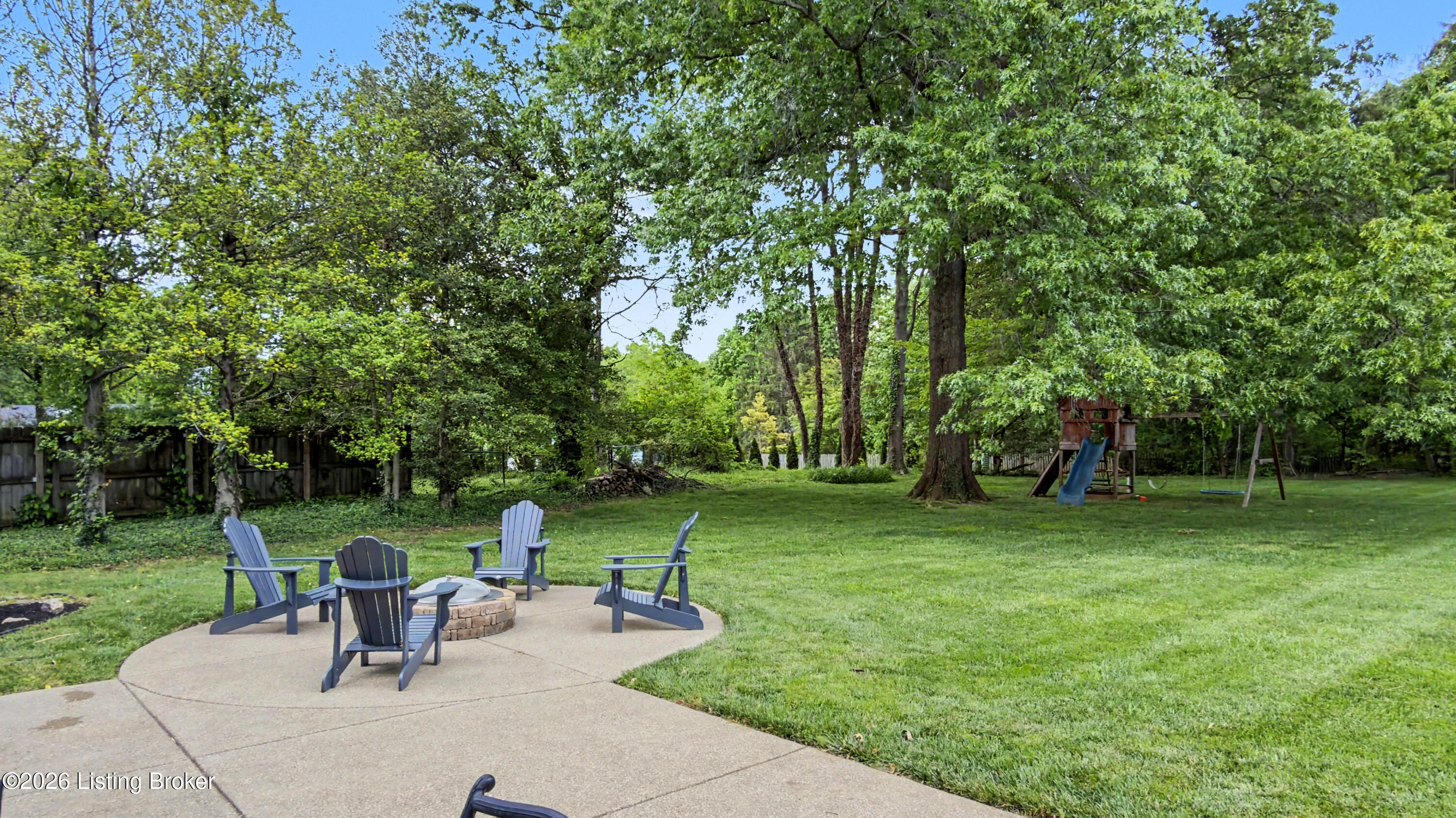 2413 Stayton Way