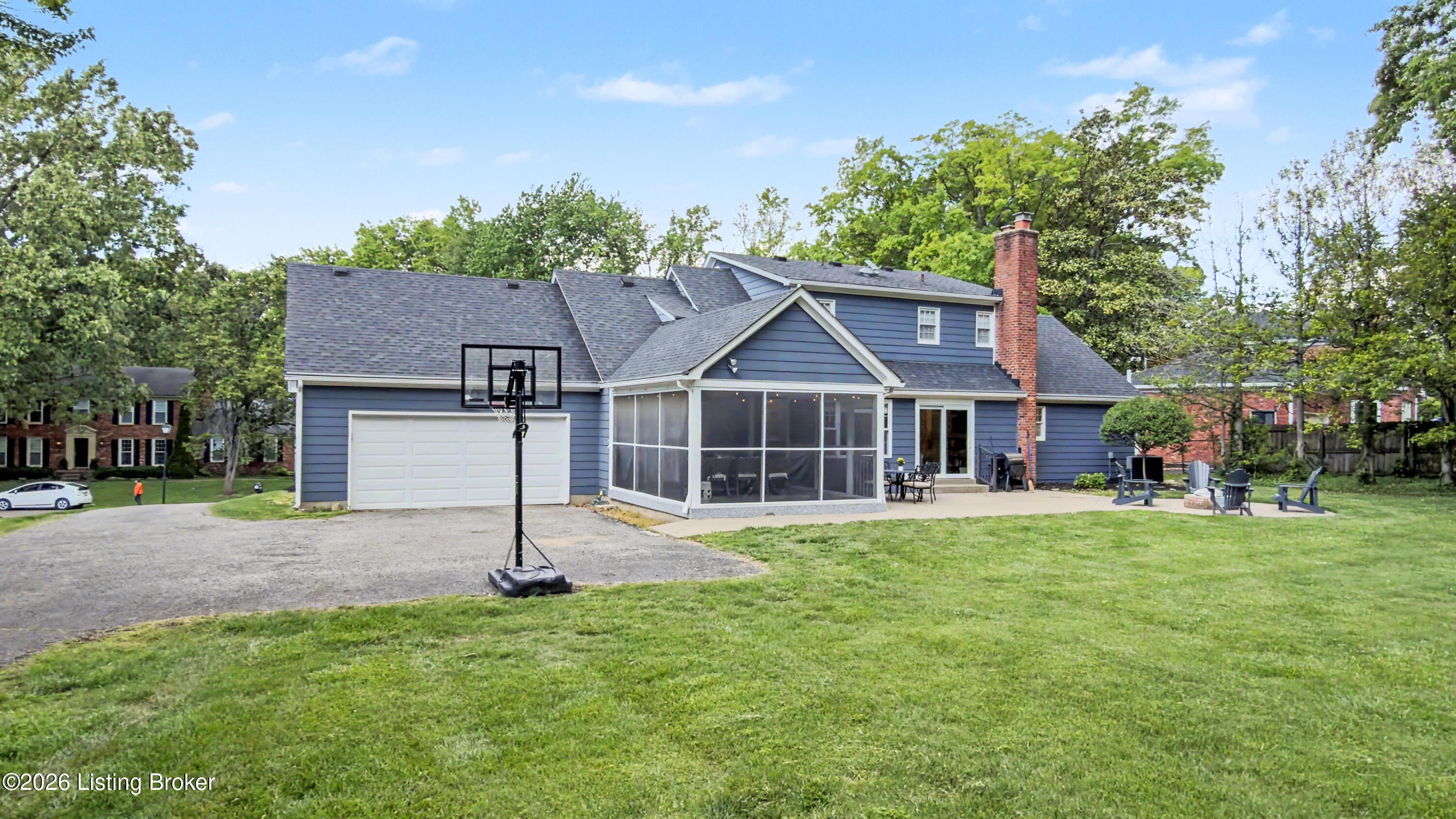 2413 Stayton Way
