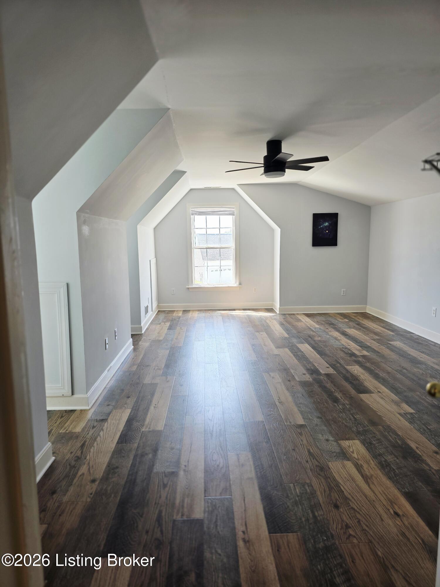 11315 Top Walnut