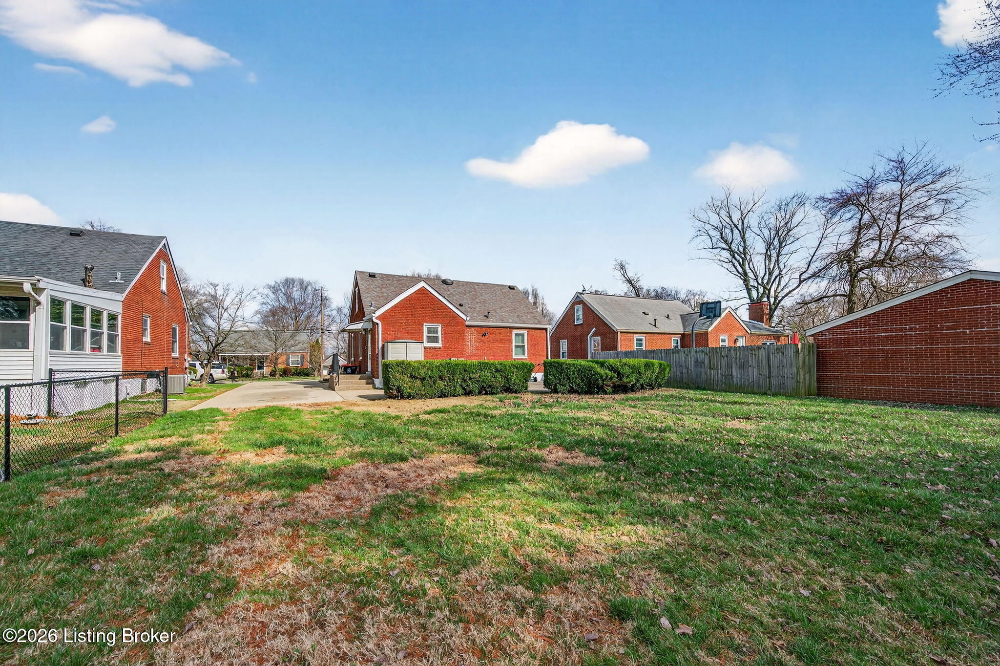 3012 Louisa Ave