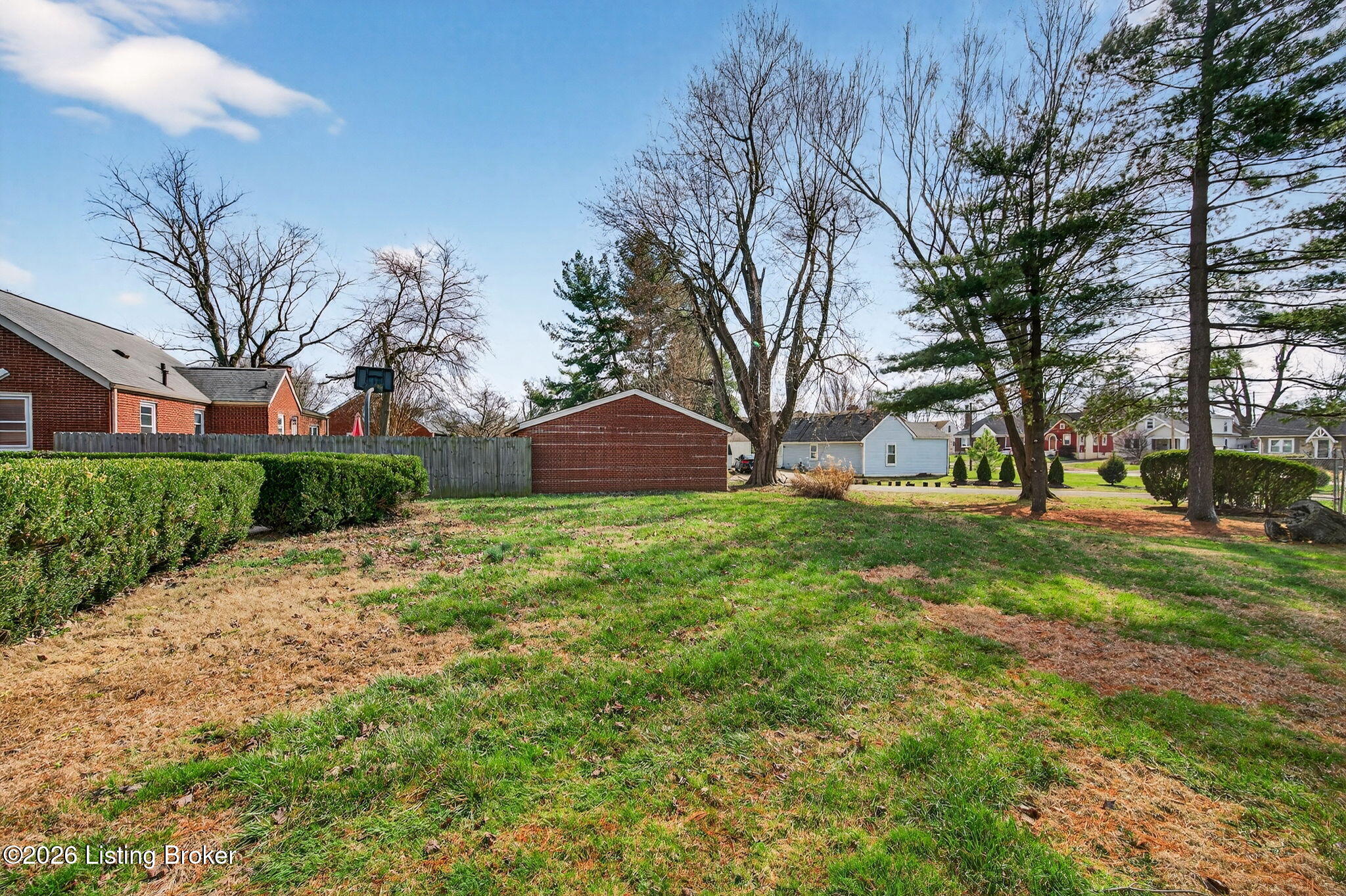 3012 Louisa Ave