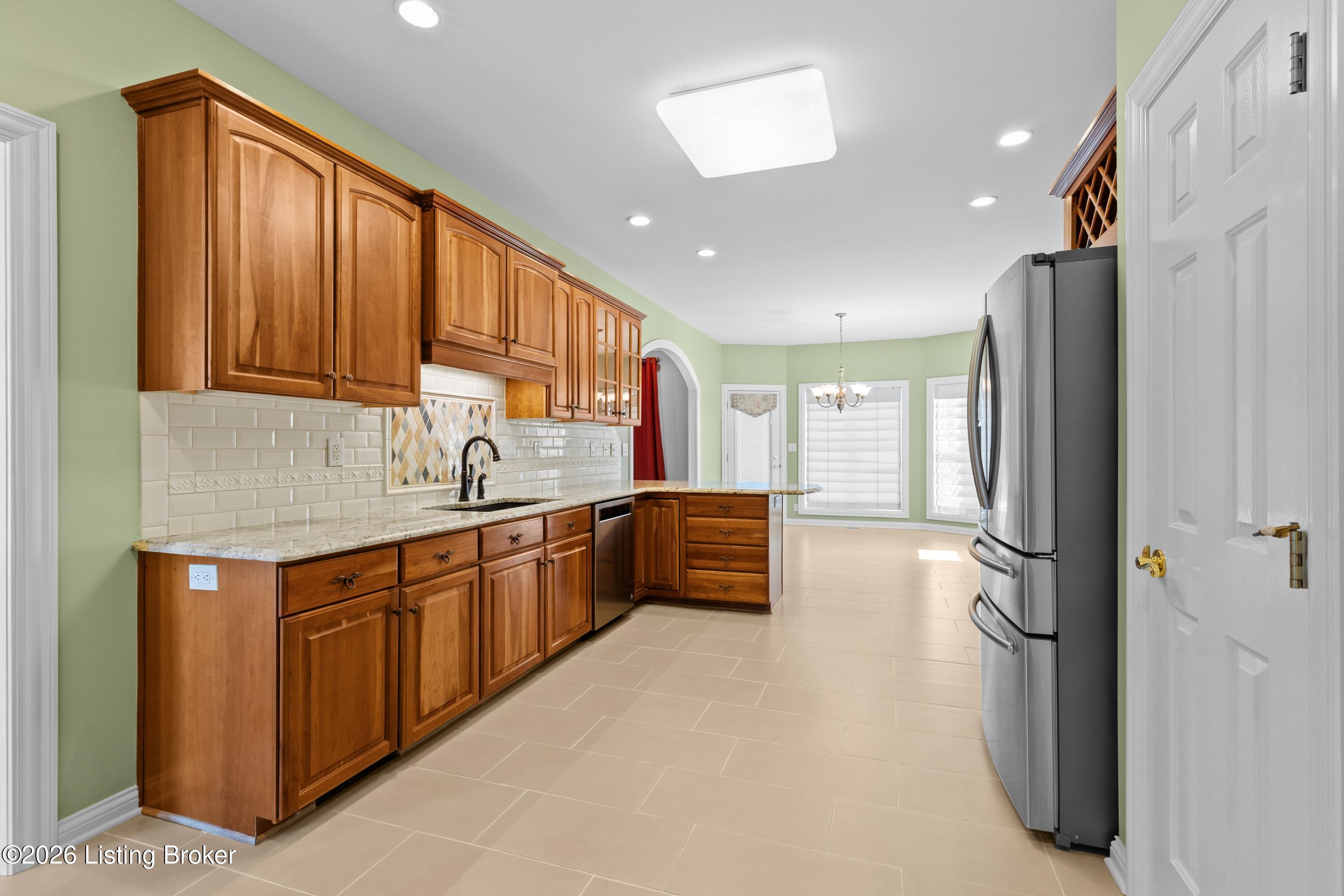 13809 High Trail Ct