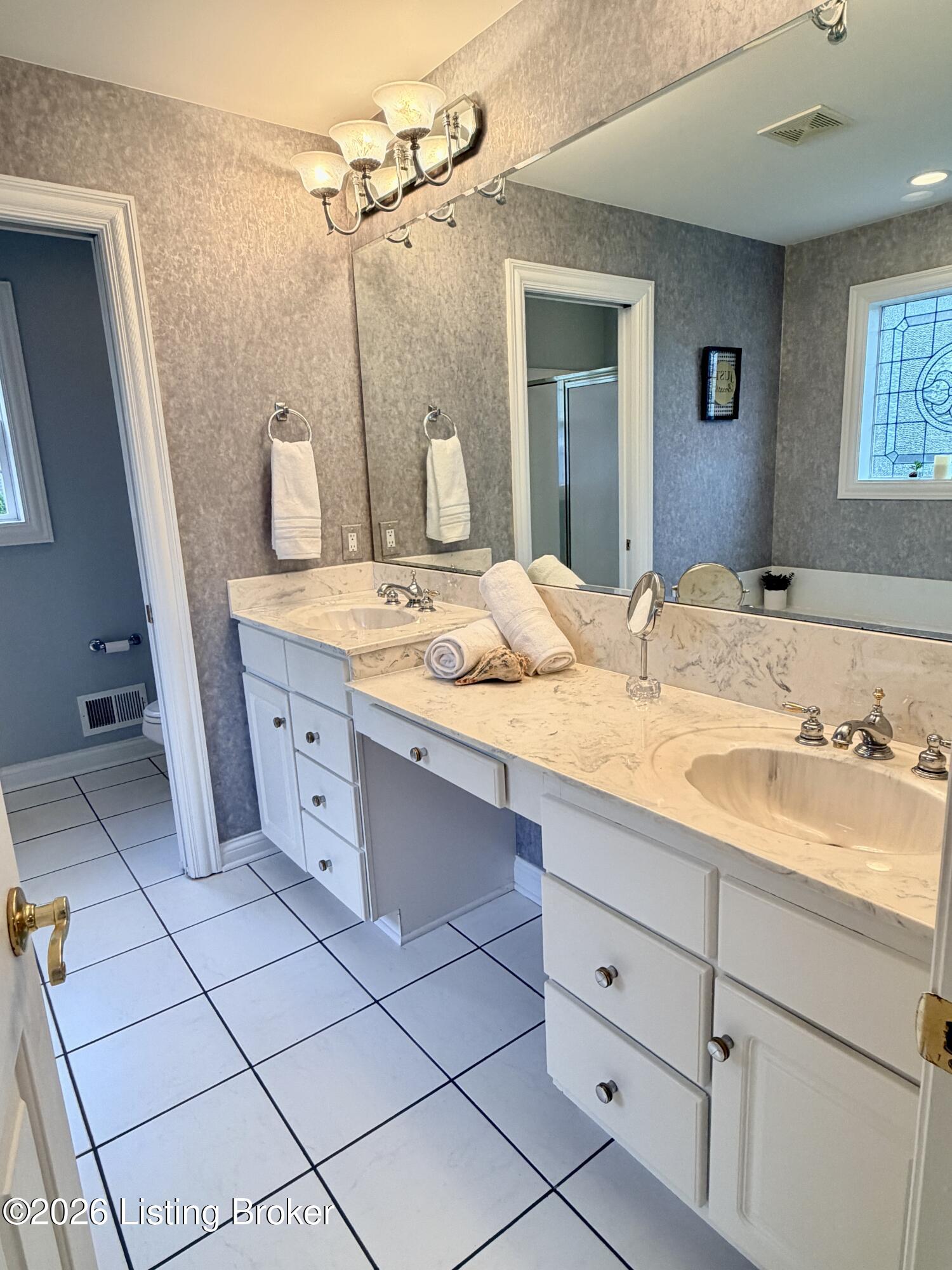 13809 High Trail Ct