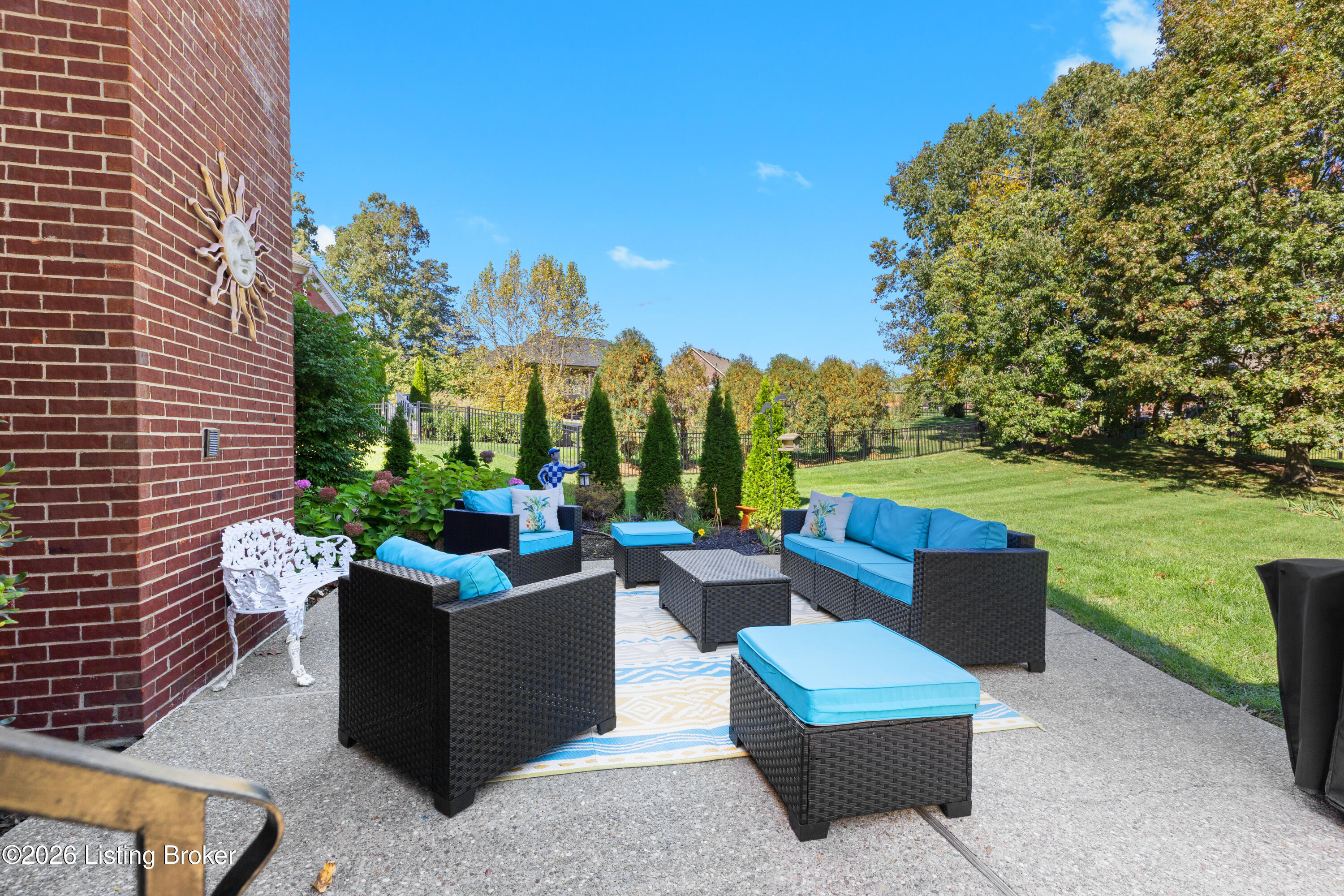 13809 High Trail Ct