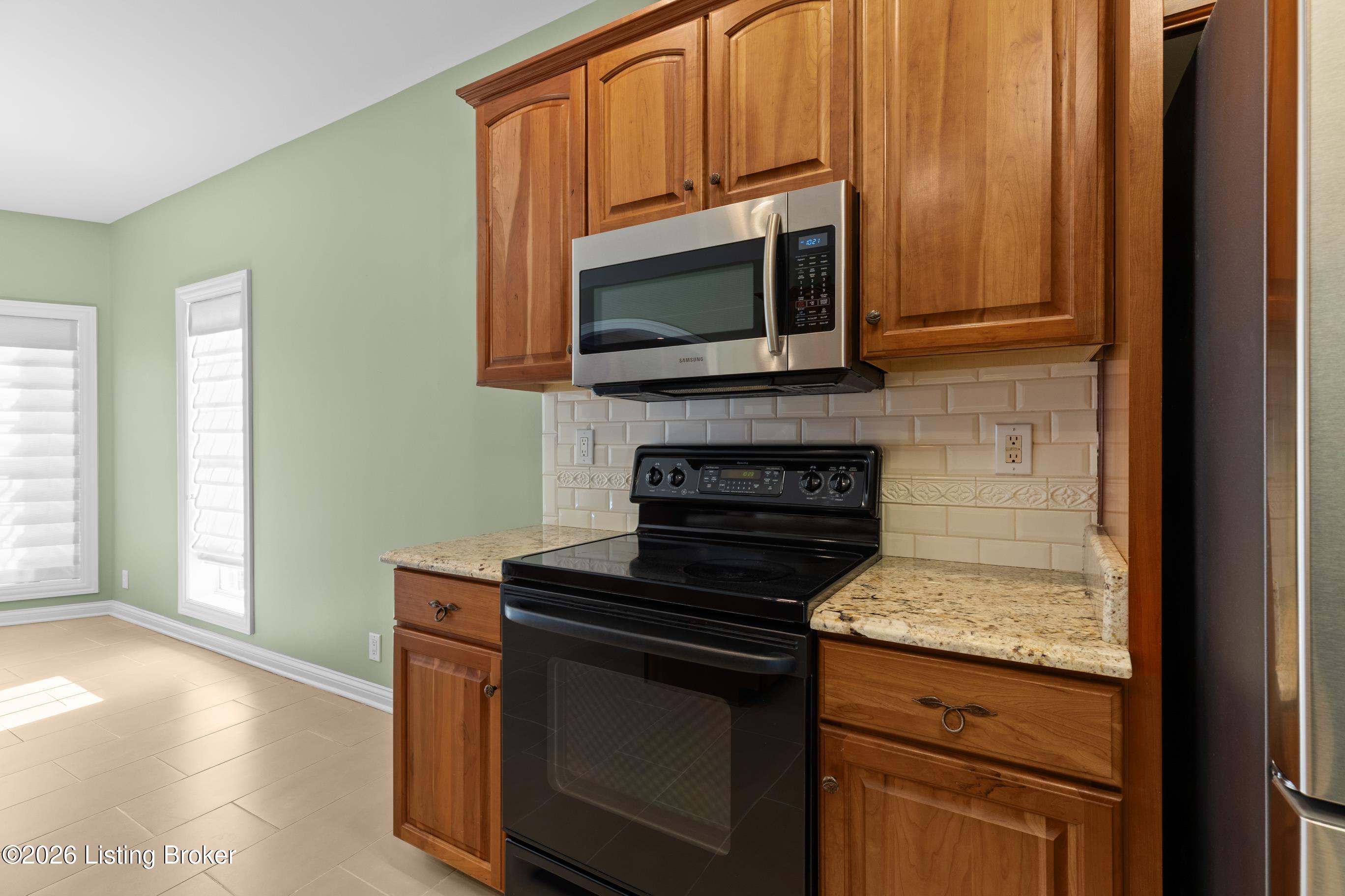 13809 High Trail Ct